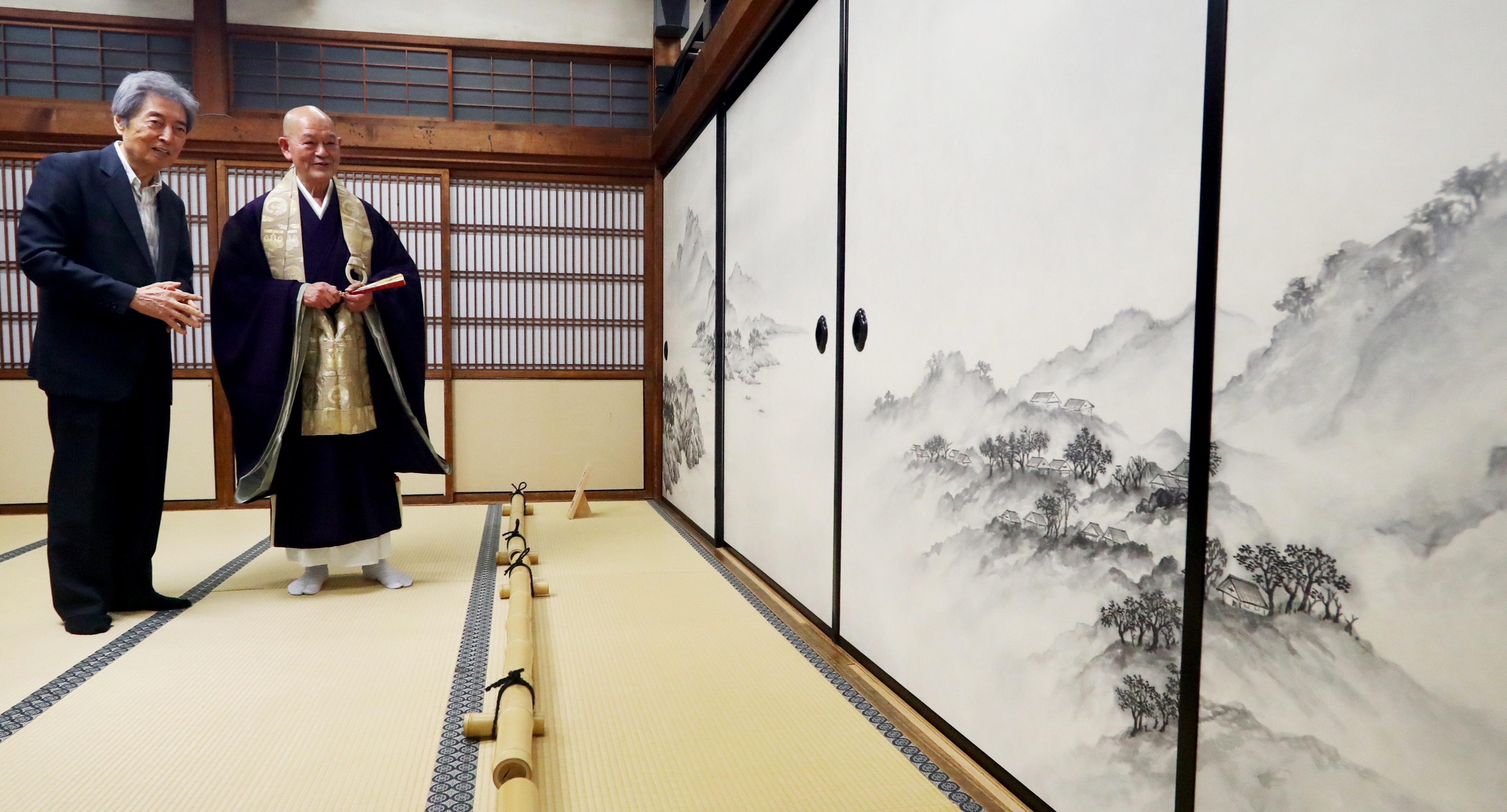 細川元首相が建仁寺にふすま絵を奉納 - 産経ニュース