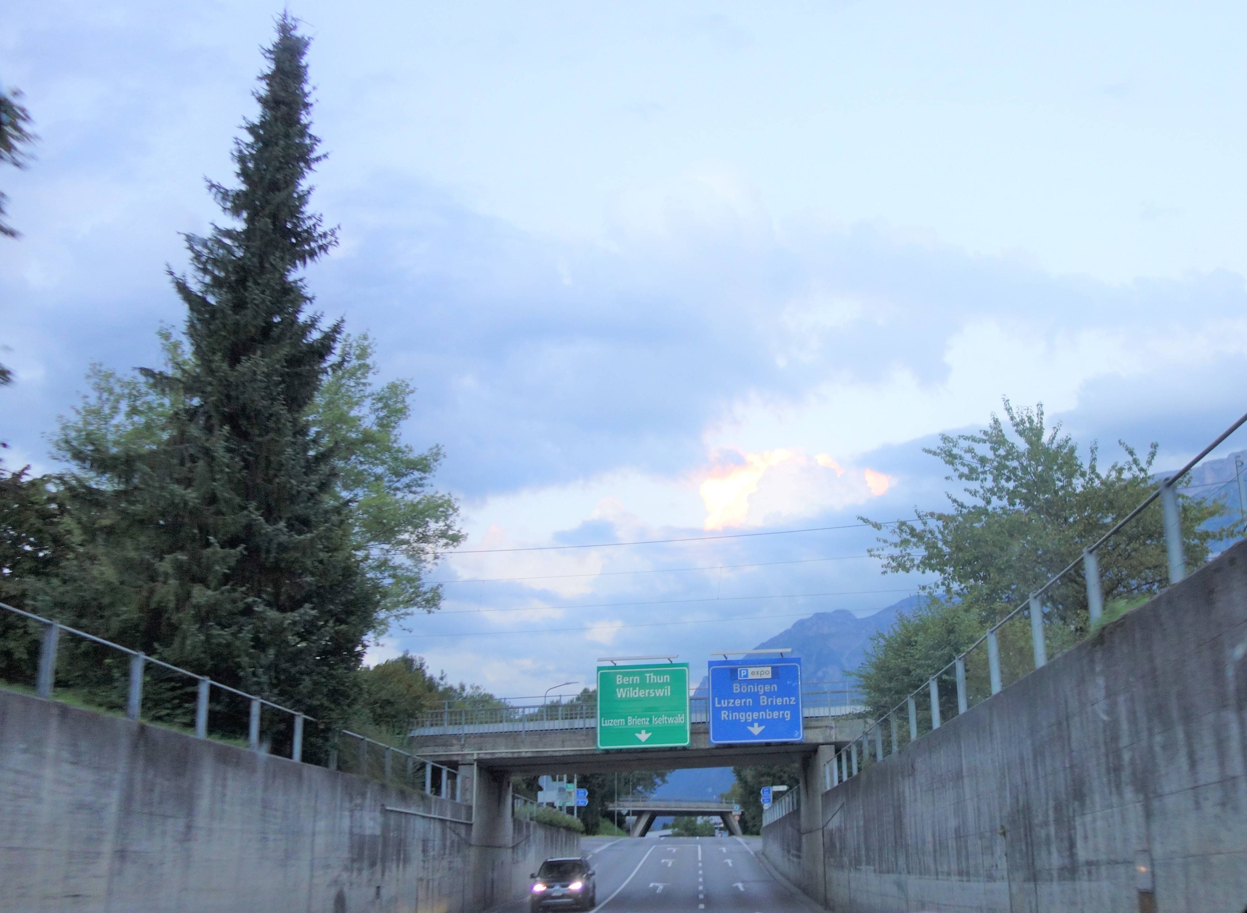 高い高速道路、400円走り放題に 元トヨタ副社長ら「定額制」提言