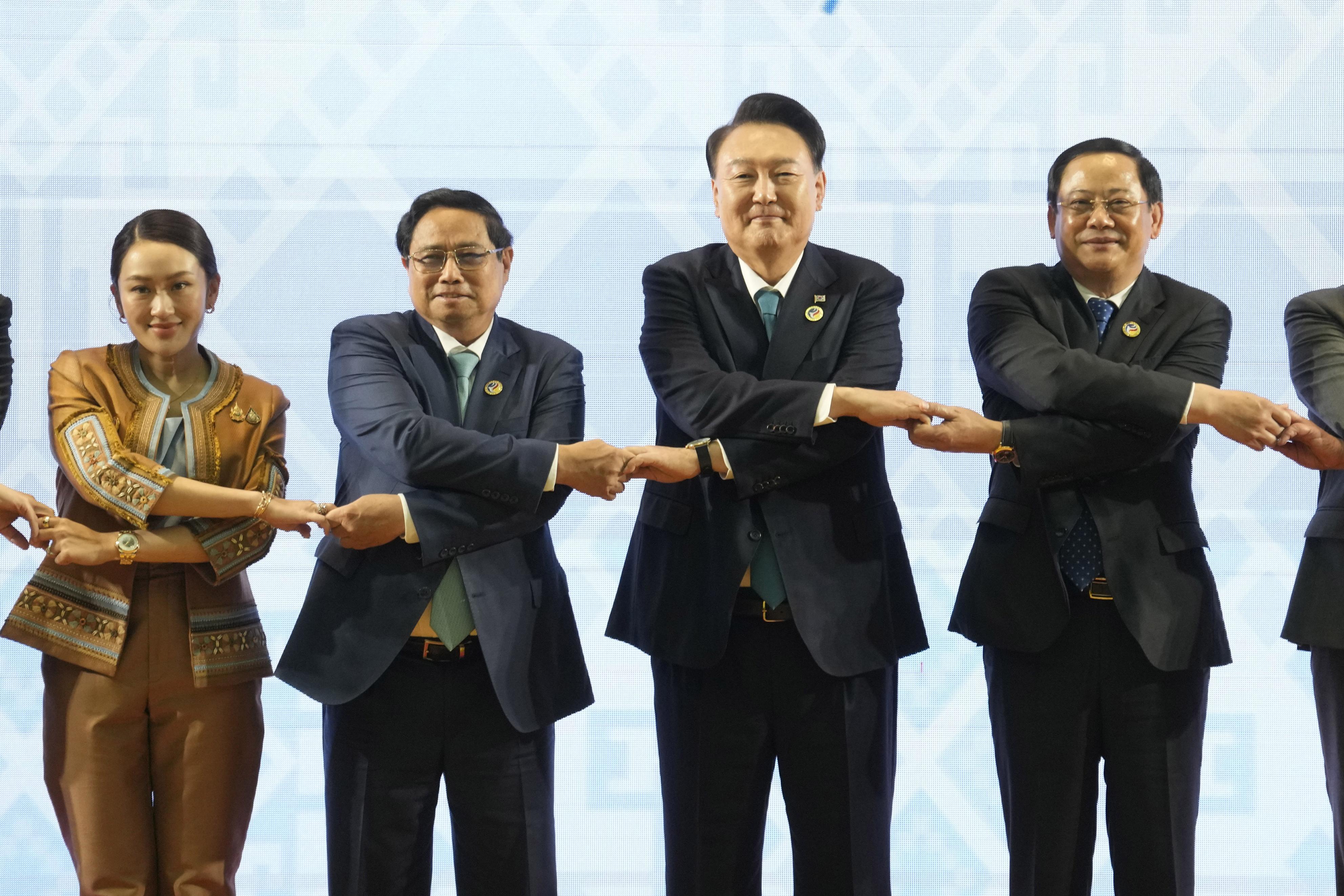 韓国、ASEANとの関係格上げ 安保協力を拡大、非核化の支持表明 - 産経