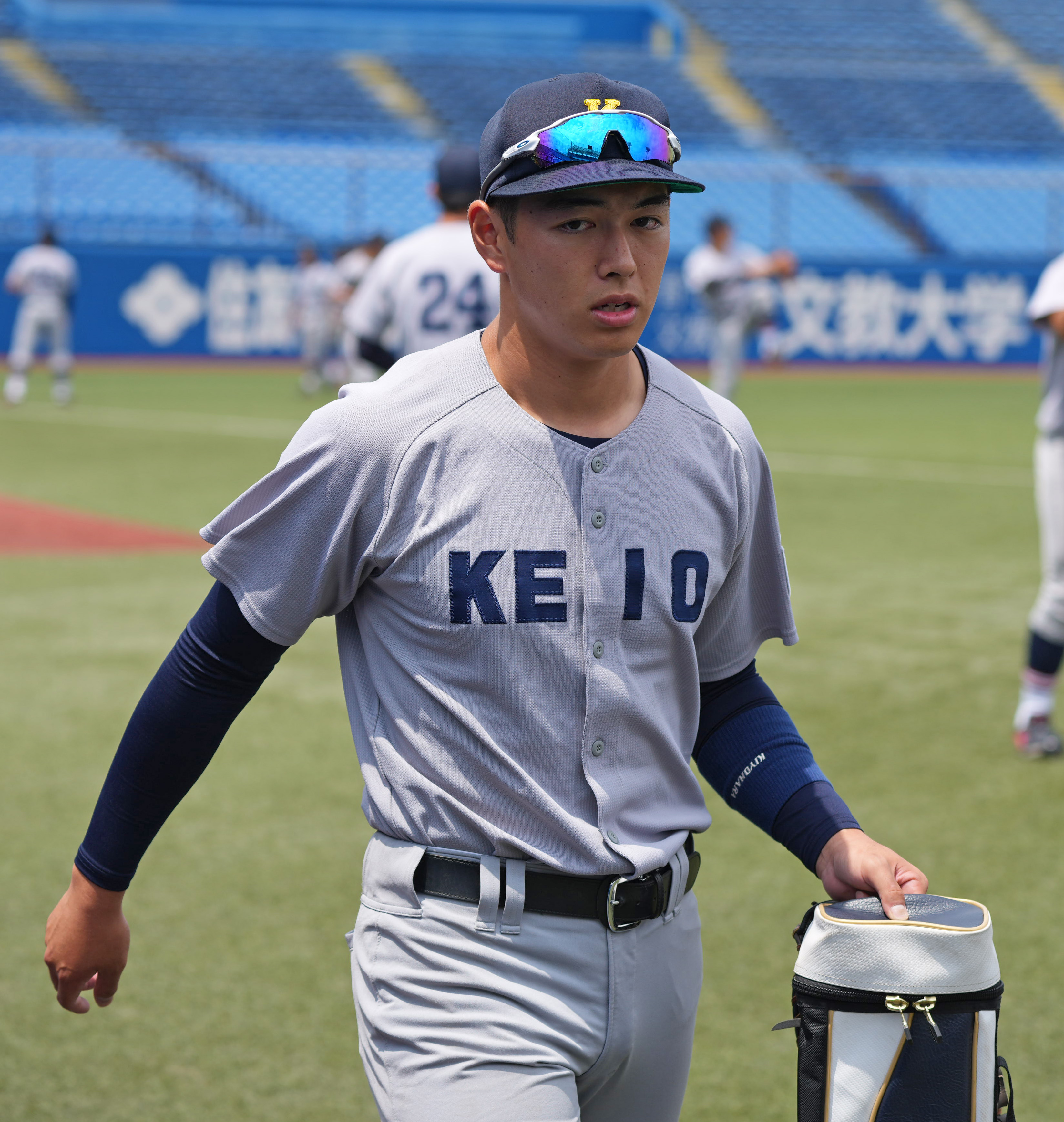 清原和博氏の長男 正吾が六大学フレッシュトーナメントで慶大ベンチ入り 清原氏もスタンド観戦 イザ 清原和博氏の長男 正吾が六大学フレッシュトーナメントで慶大ベンチ入り 清原氏もスタンド観戦 イザ