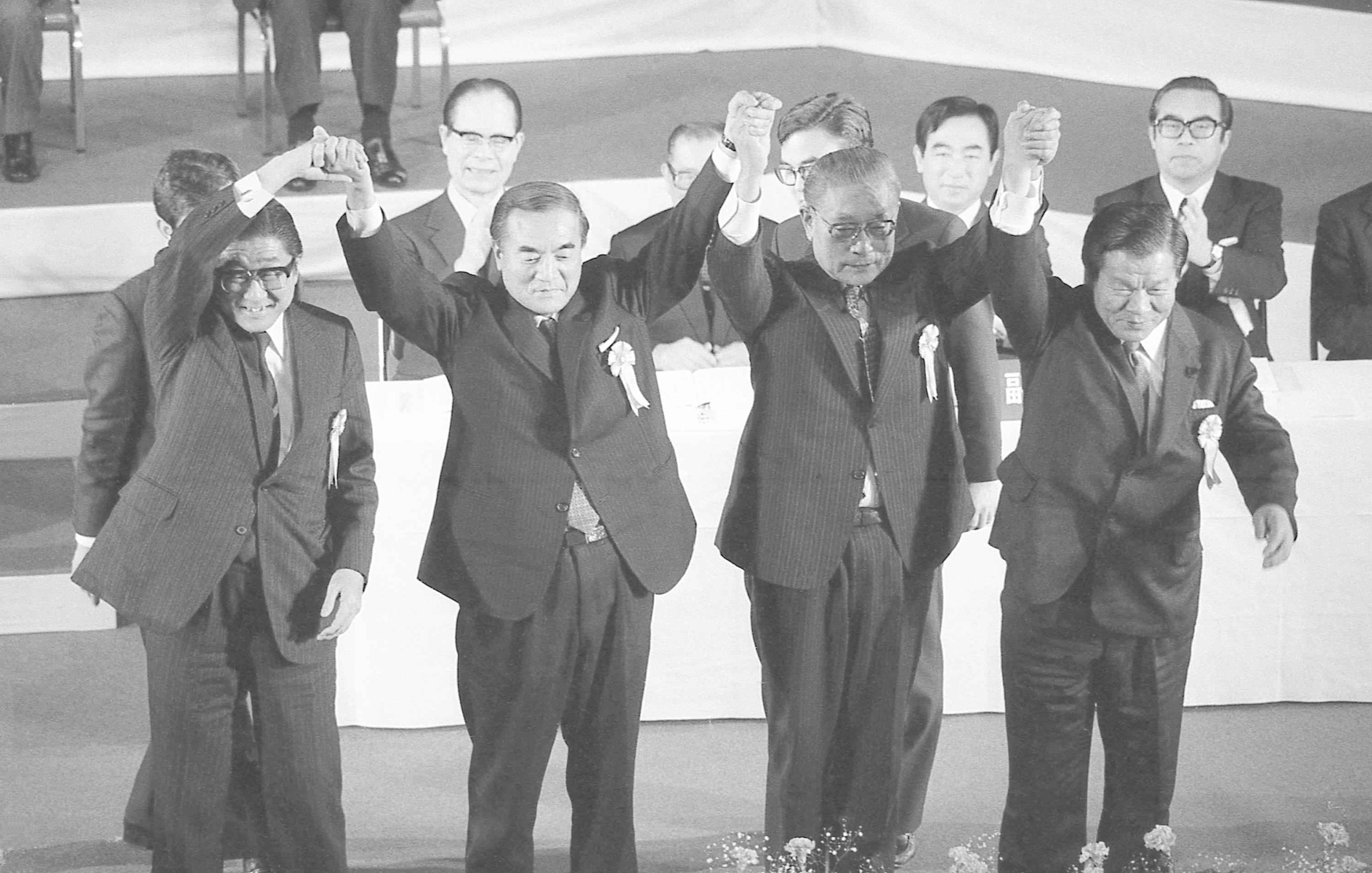 当時のメディア報道・掲載写真