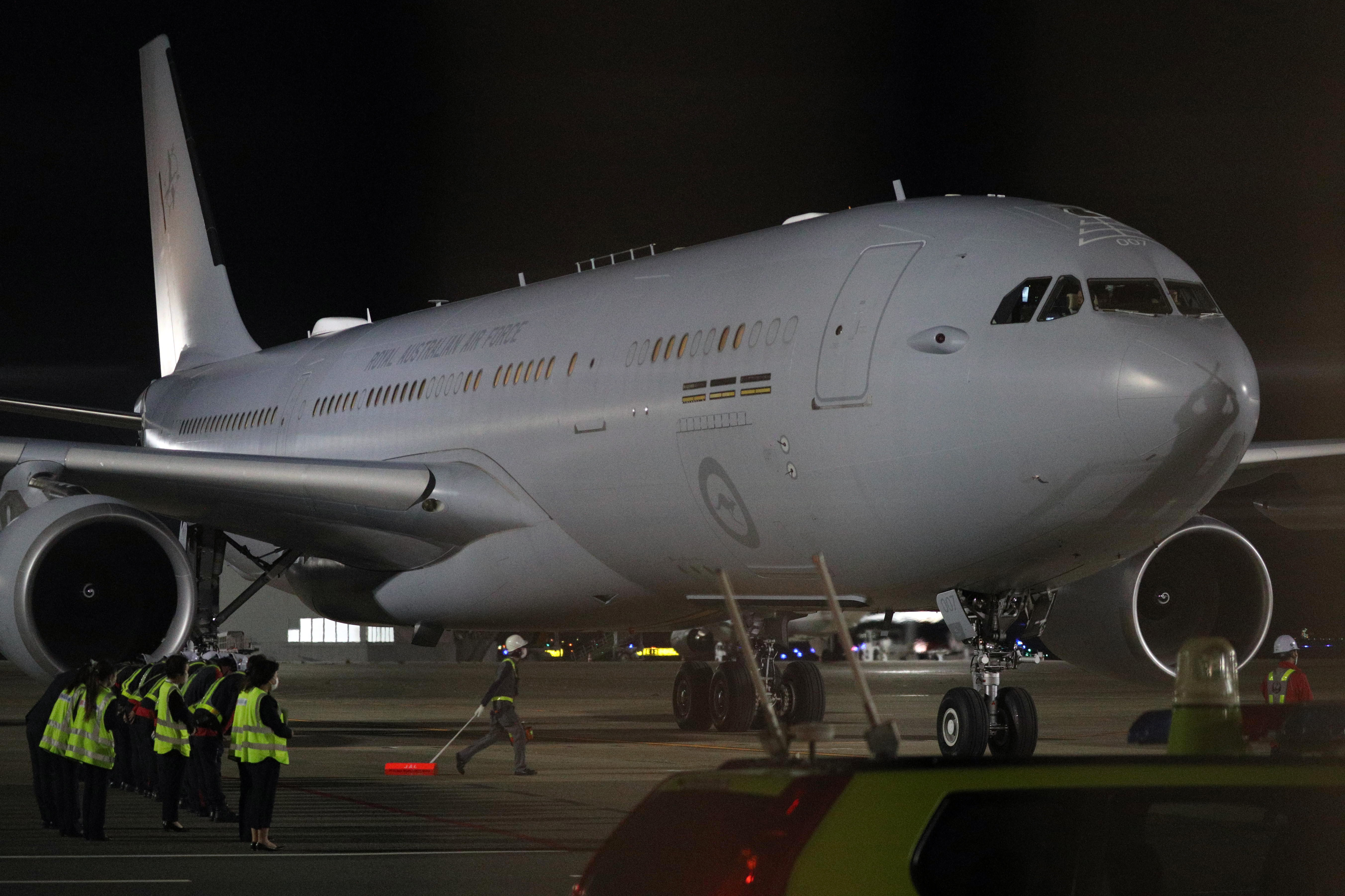 フォト特集 豪首相 政府専用機で羽田に到着 産経ニュース