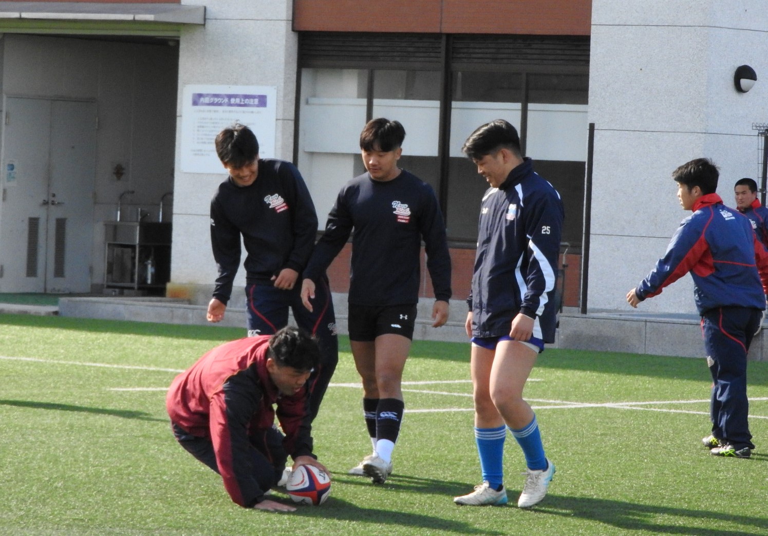注目の福袋！ 常翔学園サッカー部 もどっ ピステ ウェア