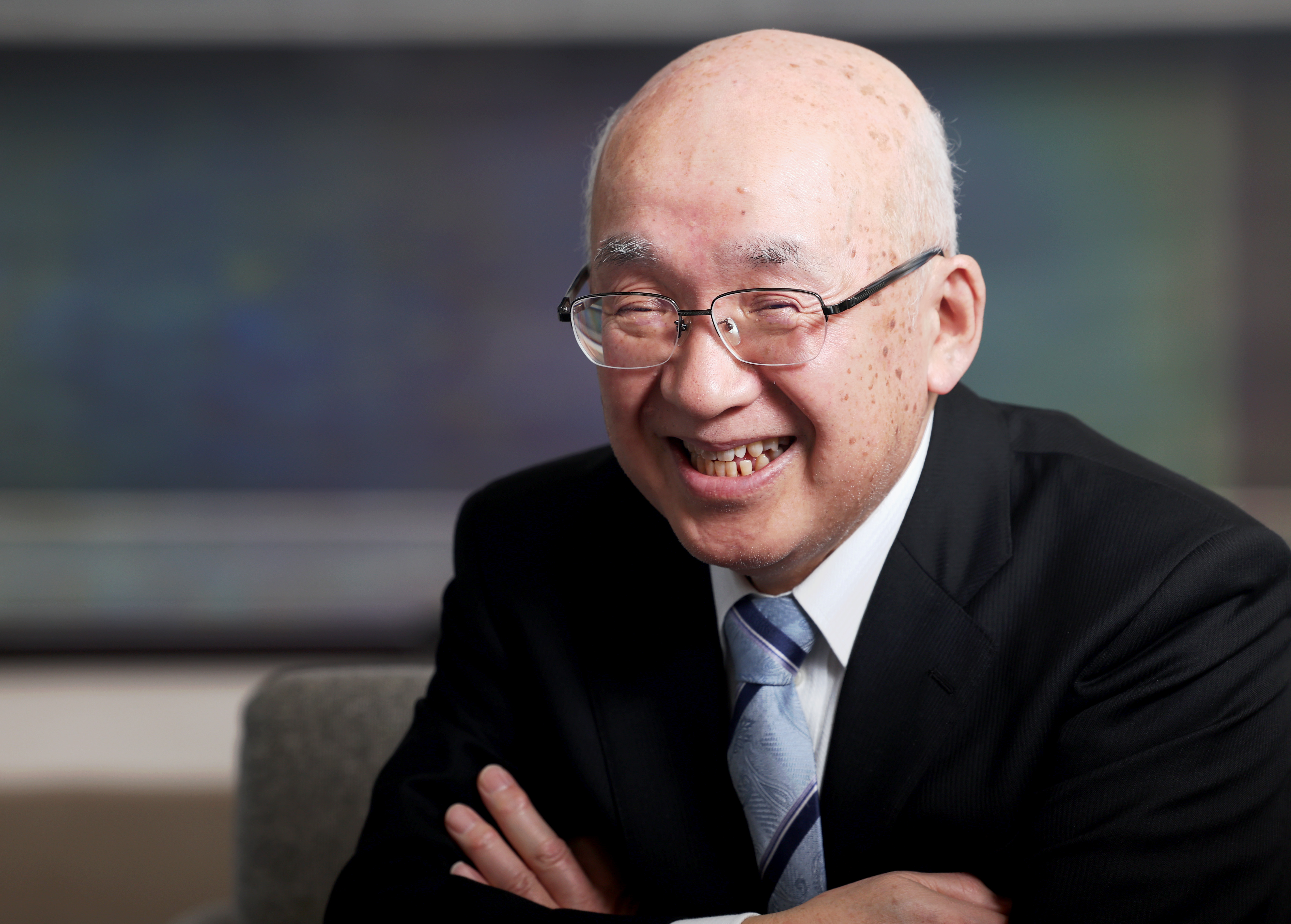 受験生と歩んだ70年、あの「赤本」が全面刷新 新デザインを公開した