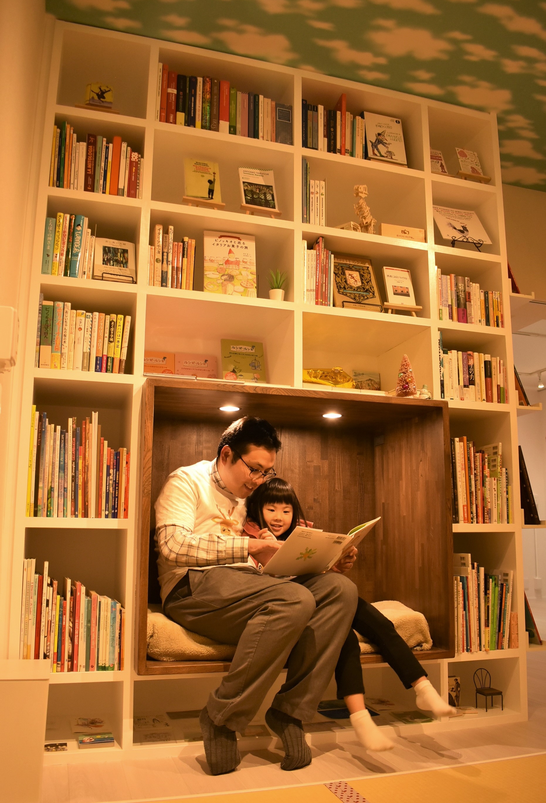 ２００冊の絵本とお泊まり 子供目線のホテル 奈良市 産経ニュース