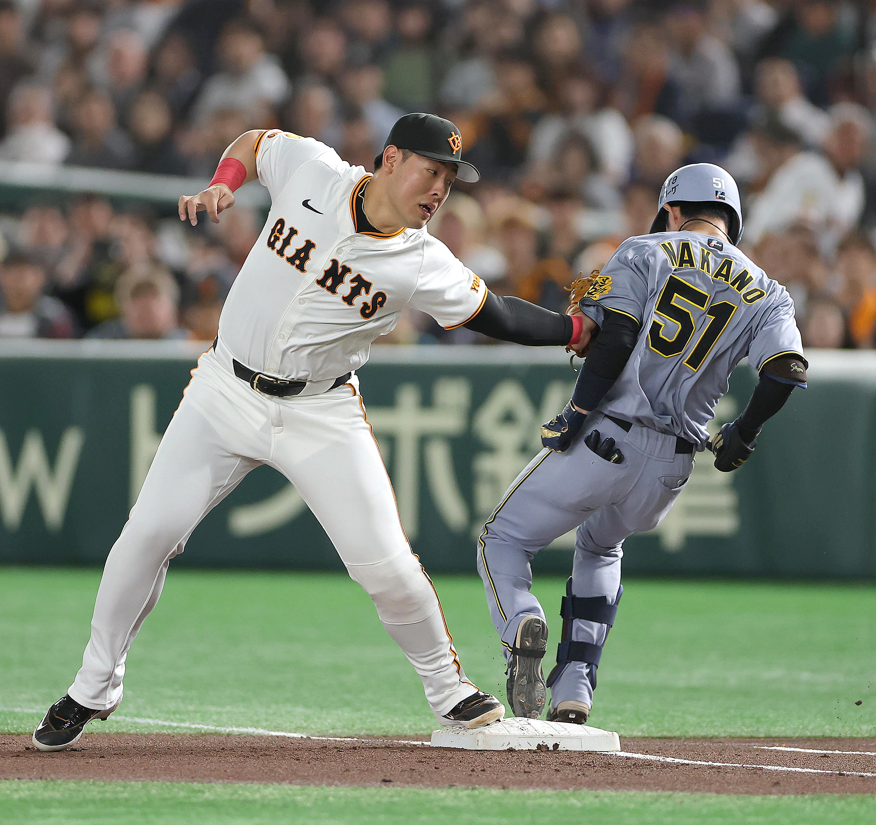 阪神・中野拓夢、巨人・岡本との交錯に「お互いが全力でやった