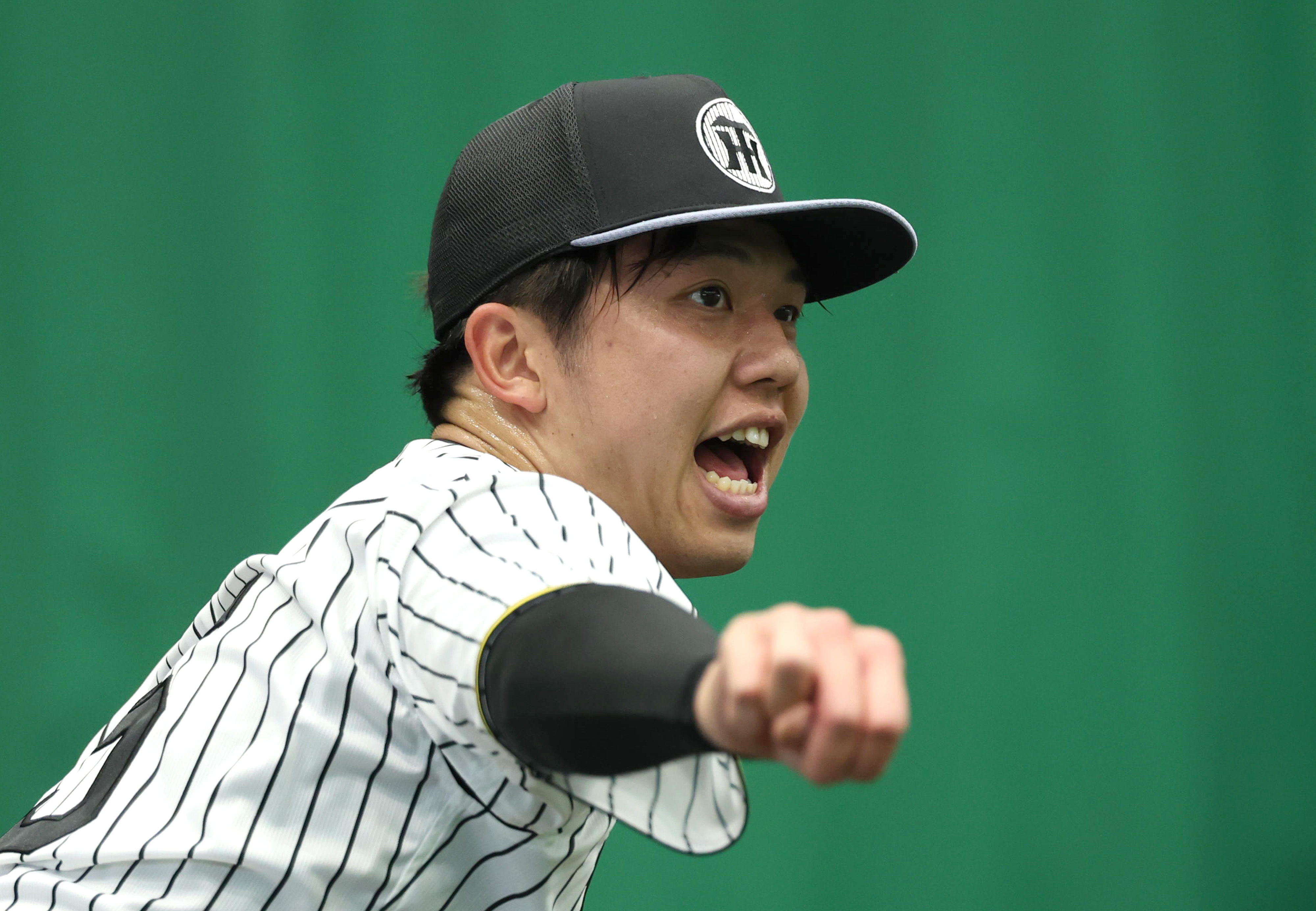 阪神の才木浩人が初ブルペン「まっすぐとフォークにこだわる