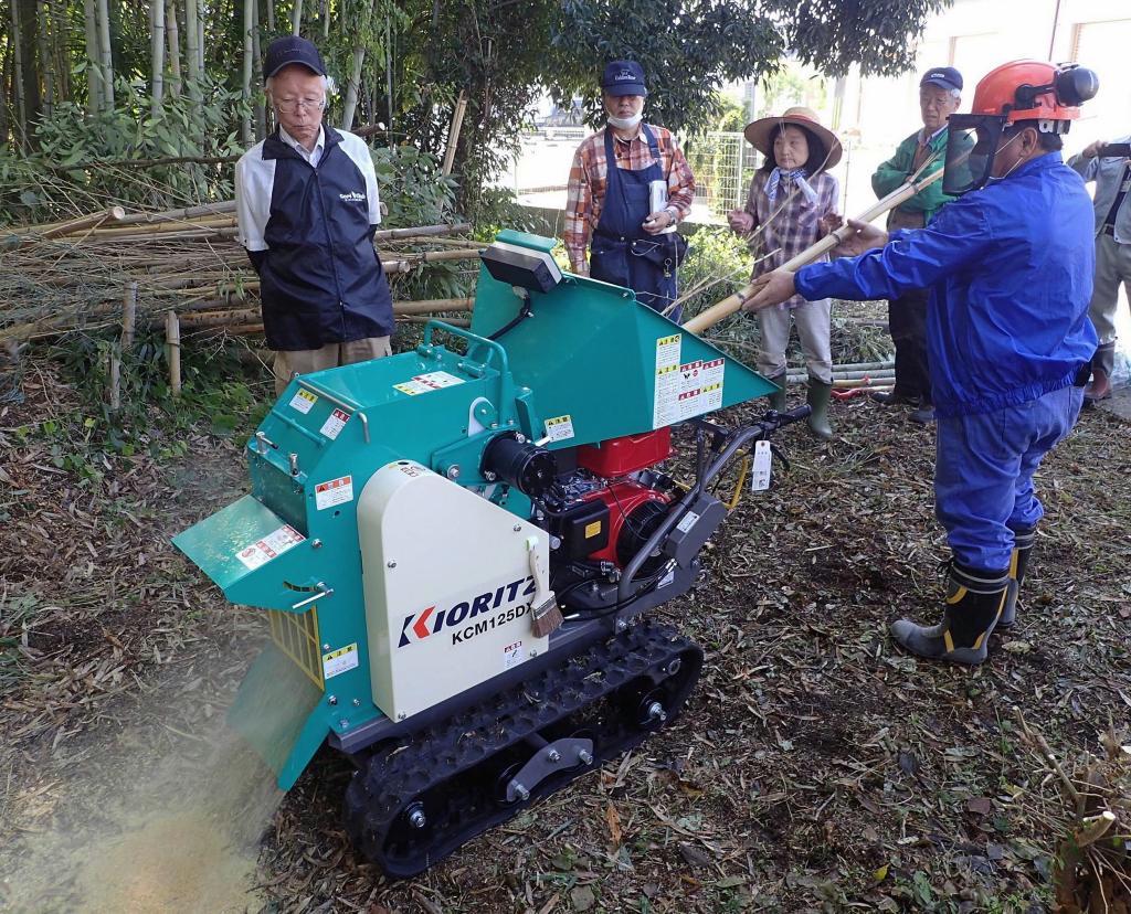 粉砕機「竹次郎」が威力発揮 放置竹をチップ化 丹波篠山 - 産経ニュース