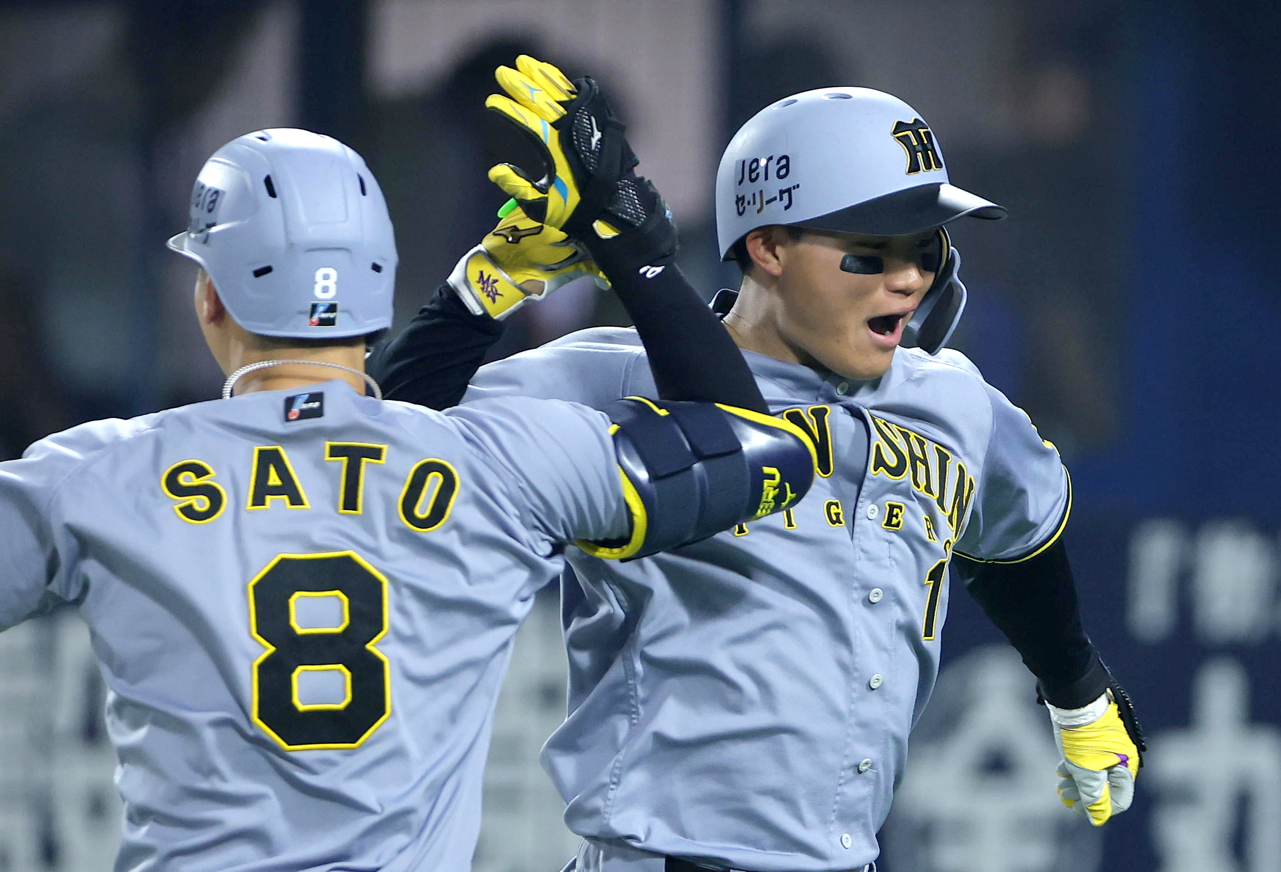 阪神・森下翔太、2・1億円更改も「悔しい」と佐藤輝明に対抗心！ 40発