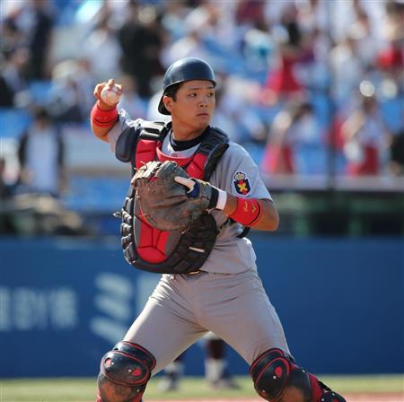 ２年 郡司裕也 必ず 日本一に 仙台育英から慶大正捕手に 東北スポーツ 1 3ページ サンスポ