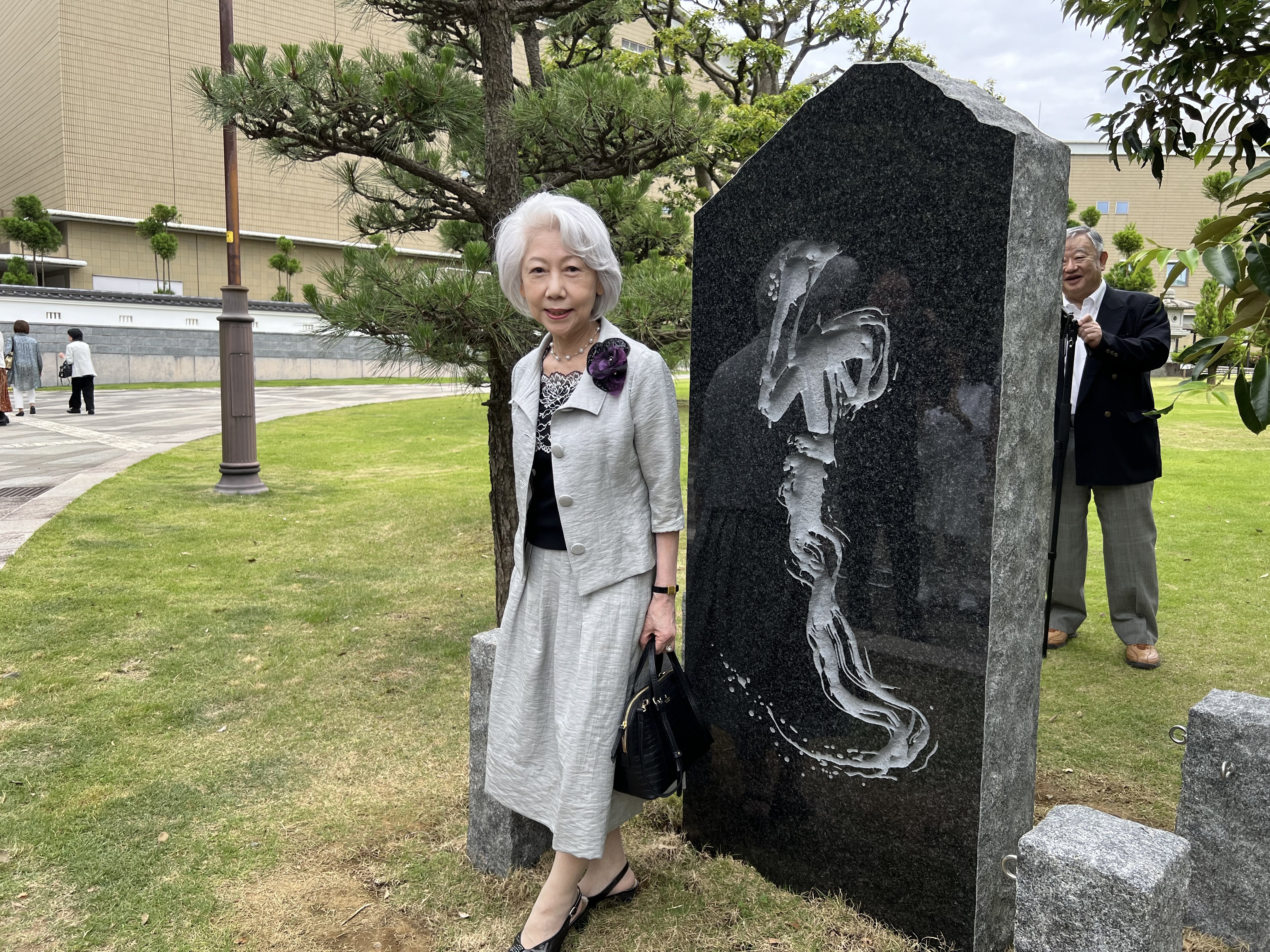 父の代表作が導いてくれた」 第42回産経国際書展で内閣総理大臣賞の