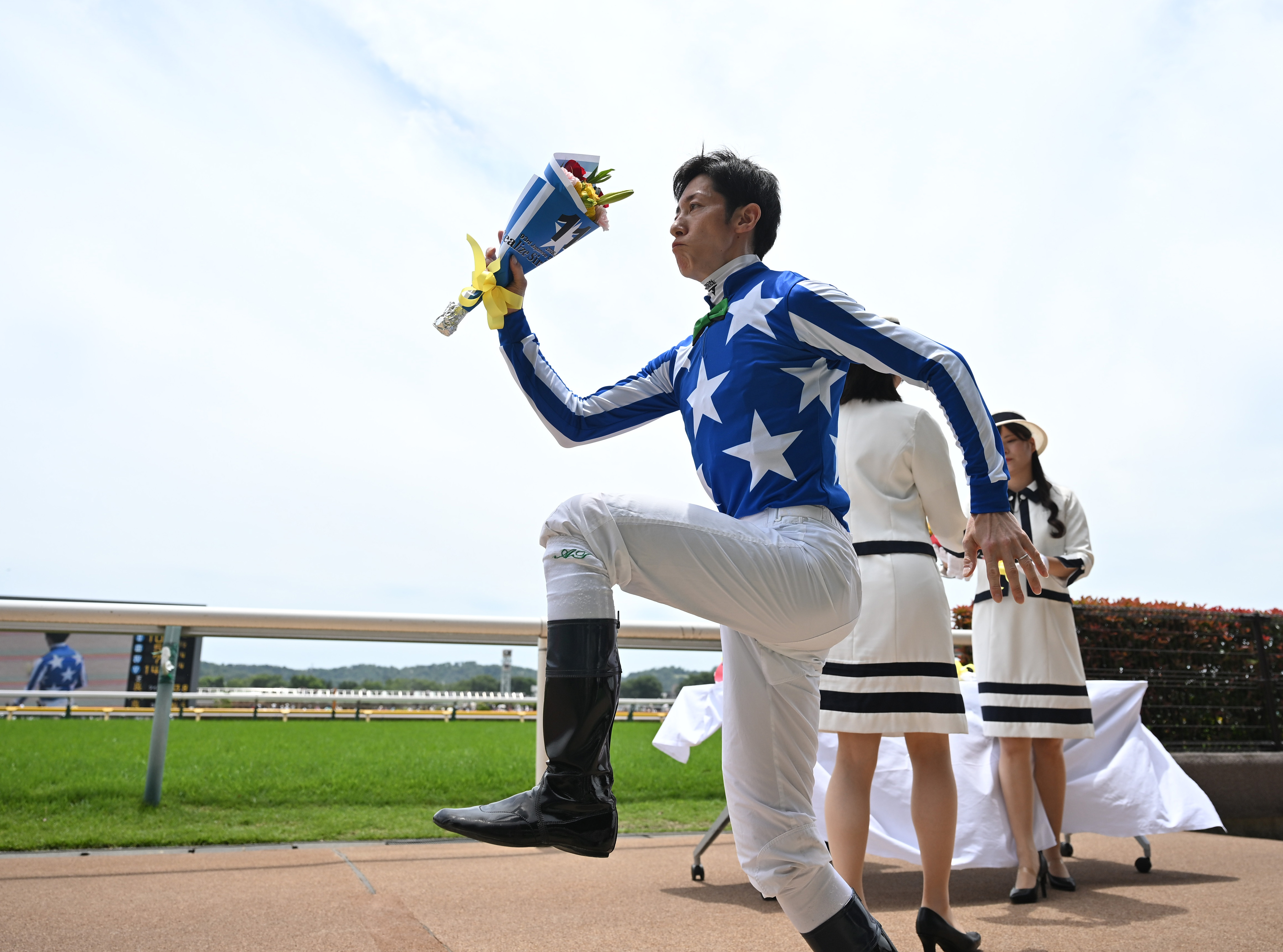 日本ダービー騎乗ジョッキー紹介で津村騎手と岩田康騎手が〝問題なし