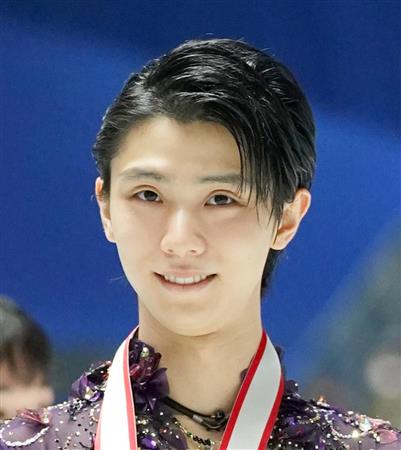羽生結弦 初代最優秀選手賞に 大変光栄 黒スーツで動画登場 フィギュア サンスポ