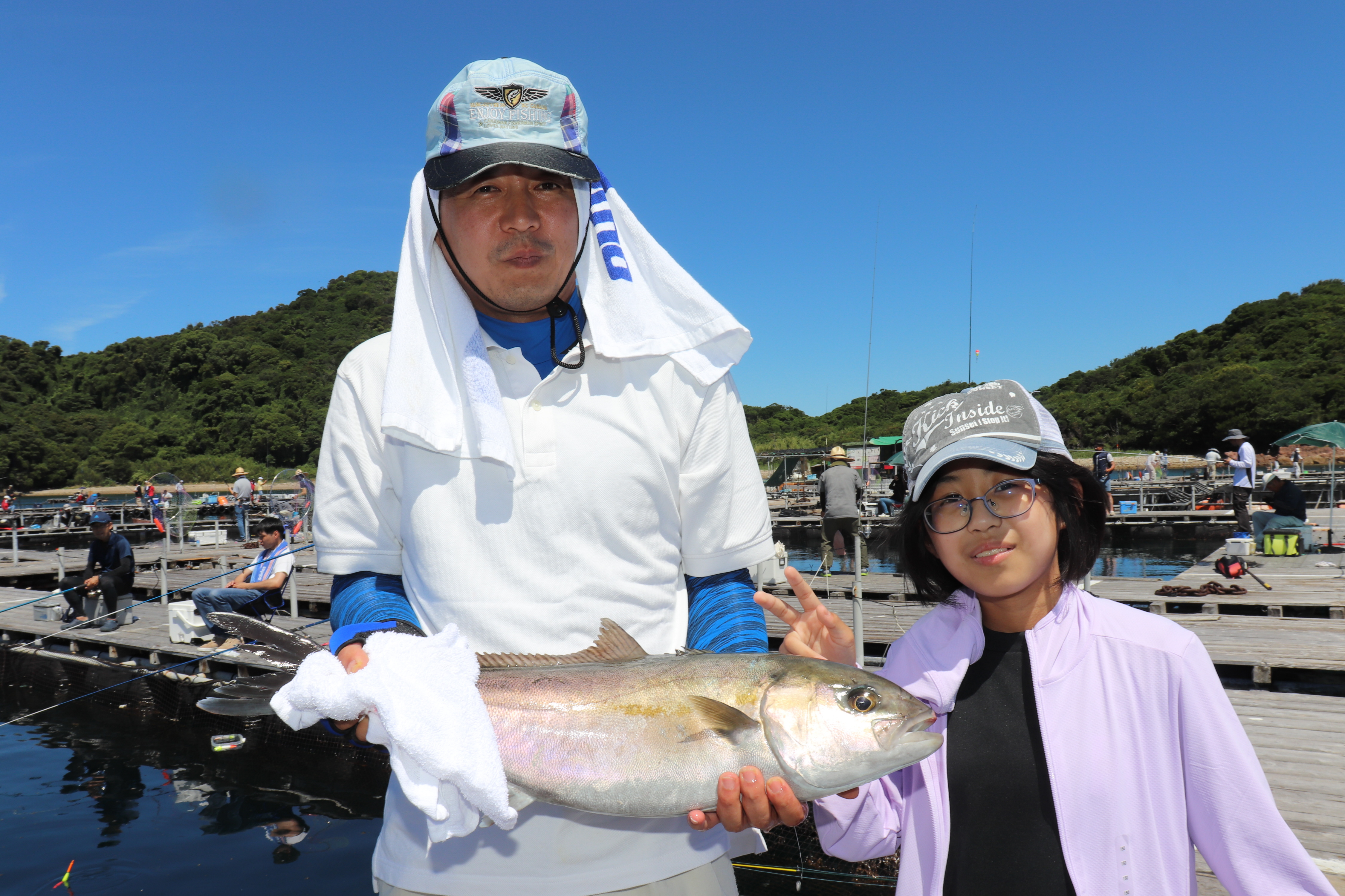 さぁ夏休み 家族で海上釣り堀に行こう 関西フィッシング サンスポ