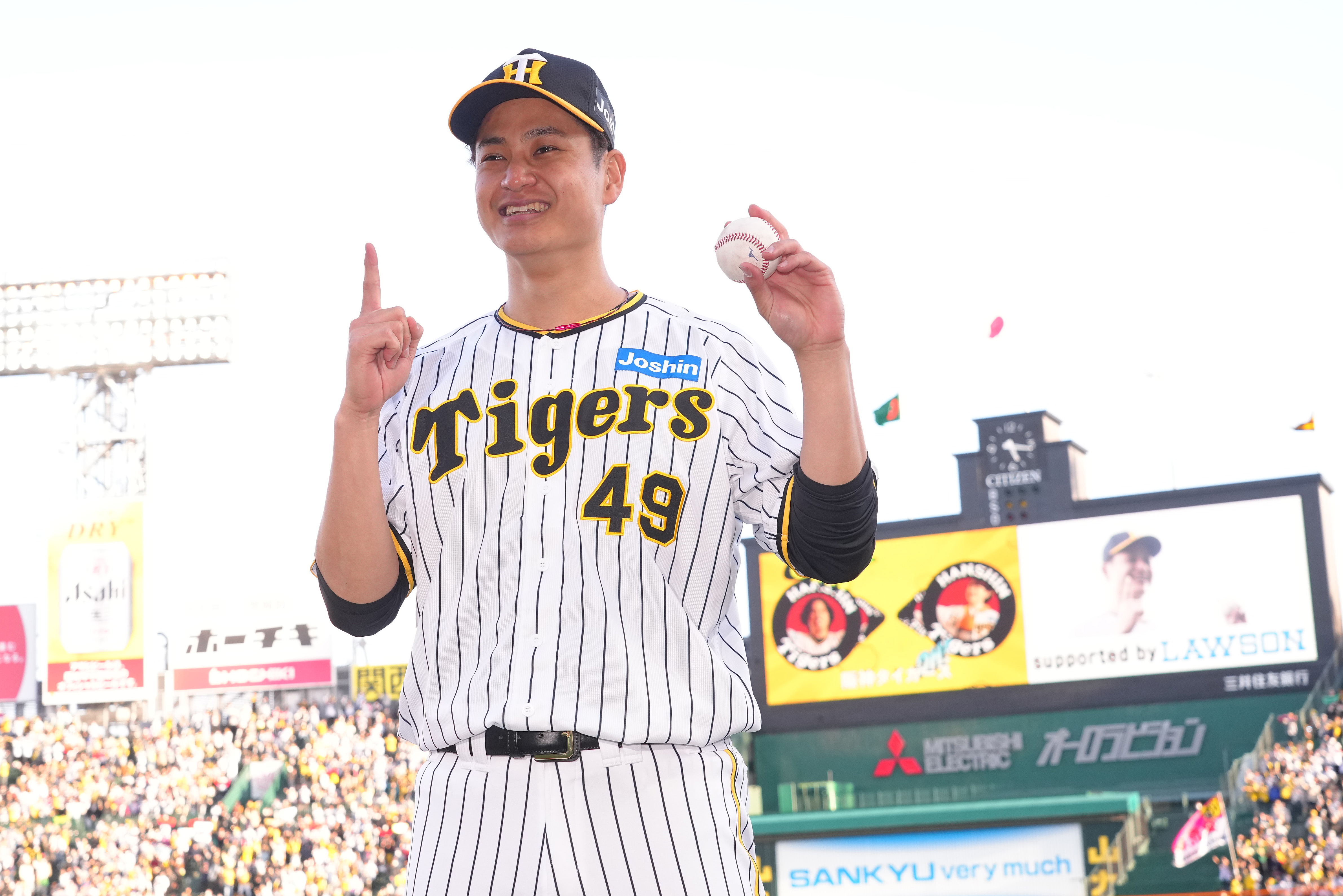 阪神・大竹耕太郞が移籍後初登板初勝利！！ 甲子園の声援力に6回0封