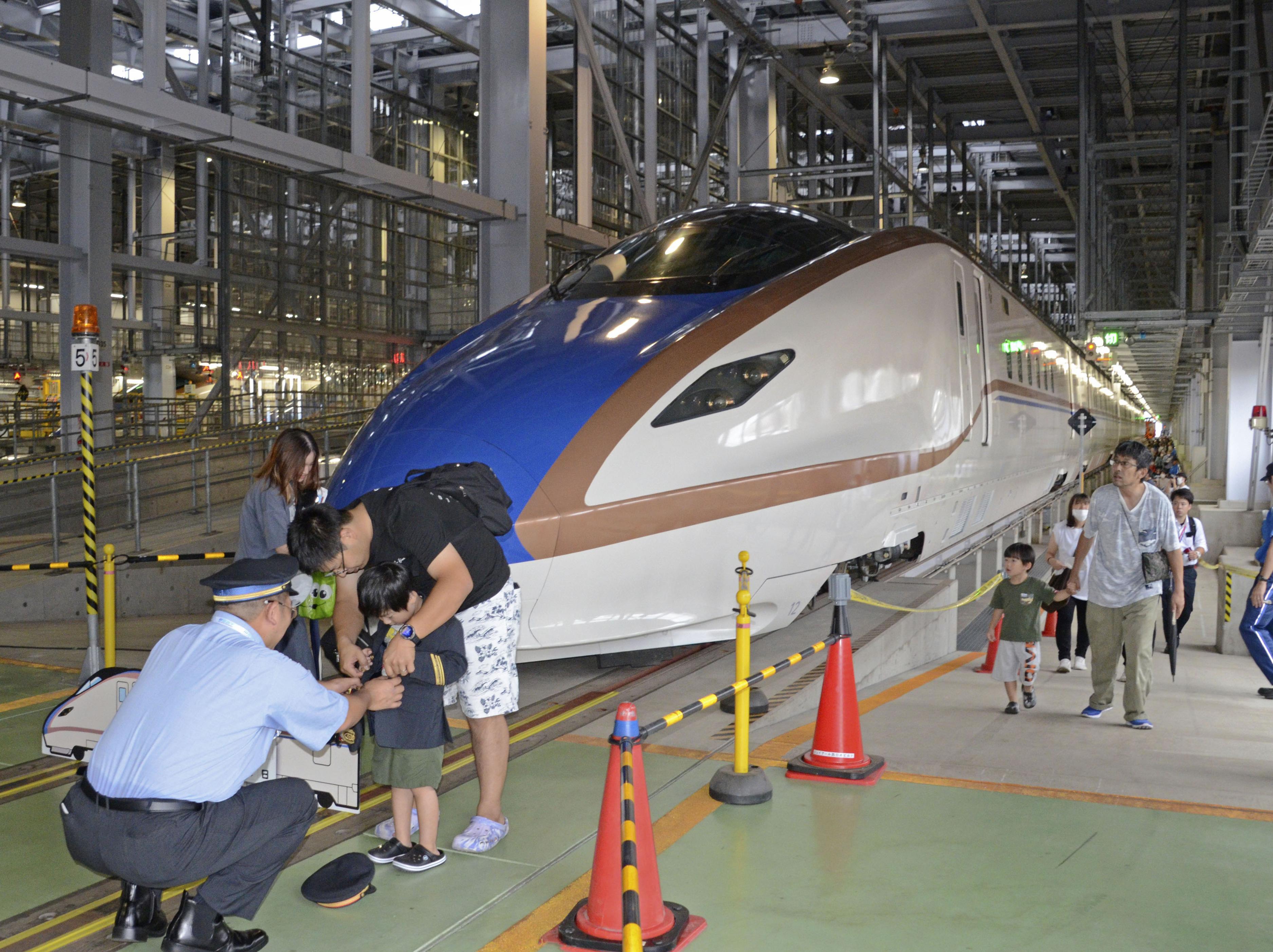 北陸新幹線御乗印　白山総合車両所販売分·コンプリート版2枚セット　北陸周遊鉄道旅 北陸新幹線御乗印 白山総合車両所販売分·コンプリート版2枚