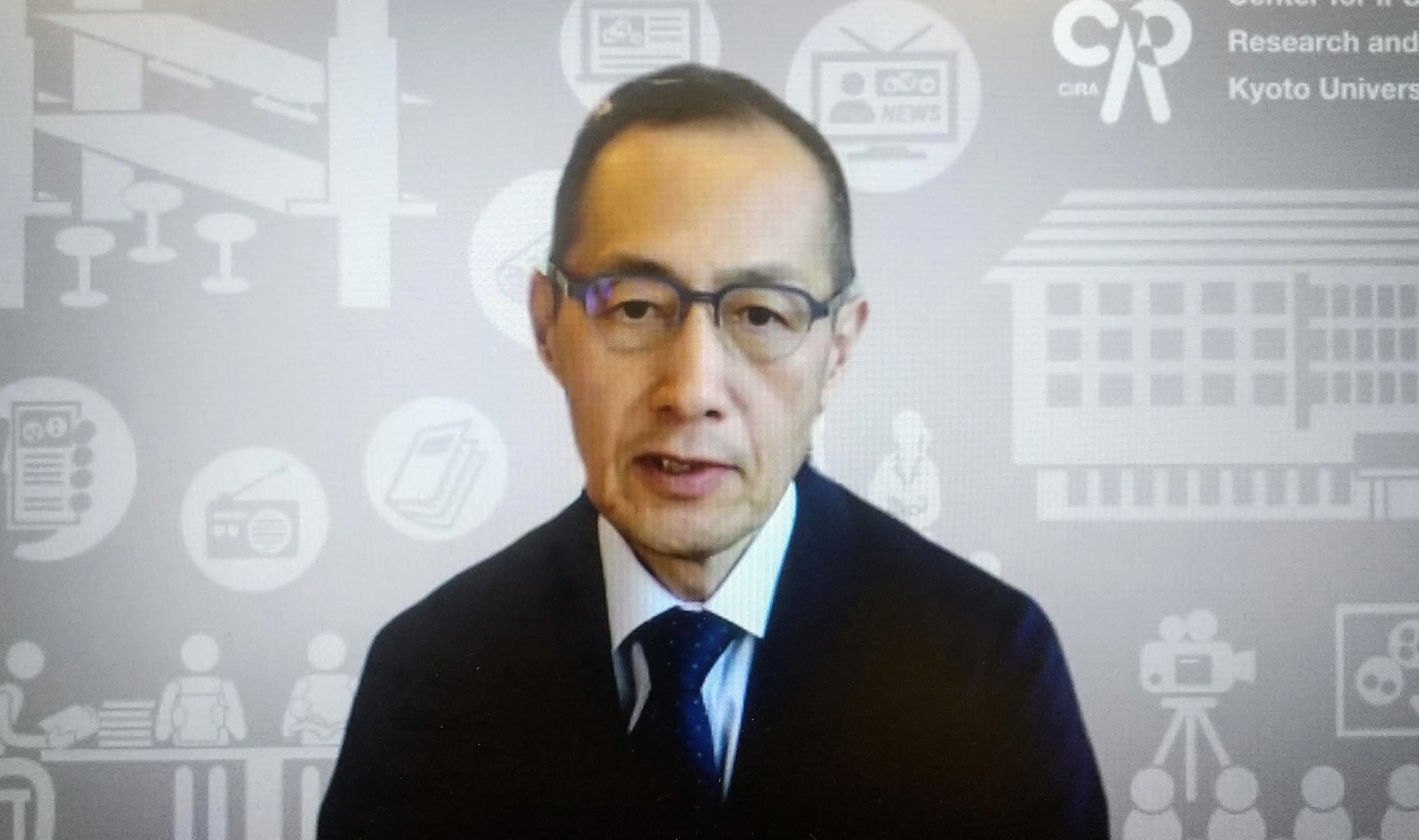 山中伸弥氏「iPS研究にゴールない」 所長退任後も資金確保支援