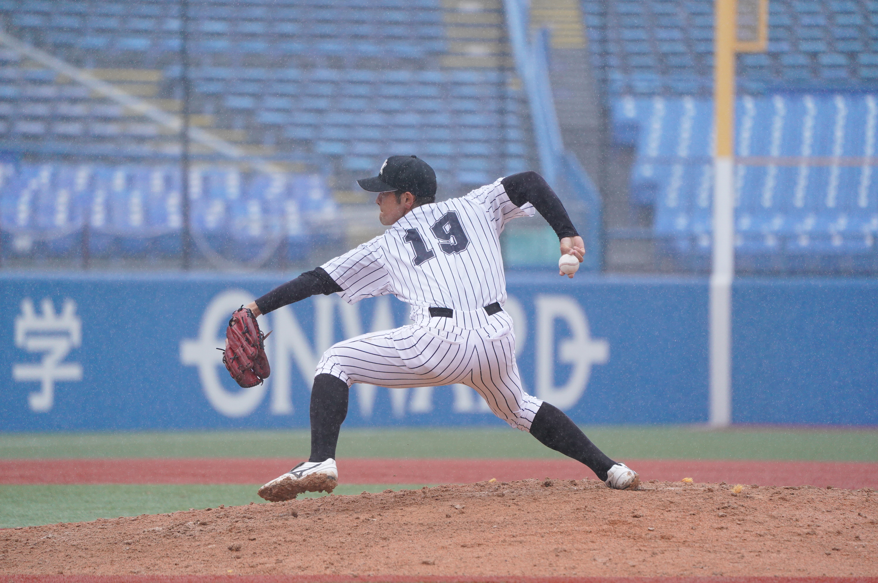 ロークオーター の阪神５位の亜大 岡留 先発でも中継ぎでも抑えでも打者に向かっていく ドラフト サンスポ