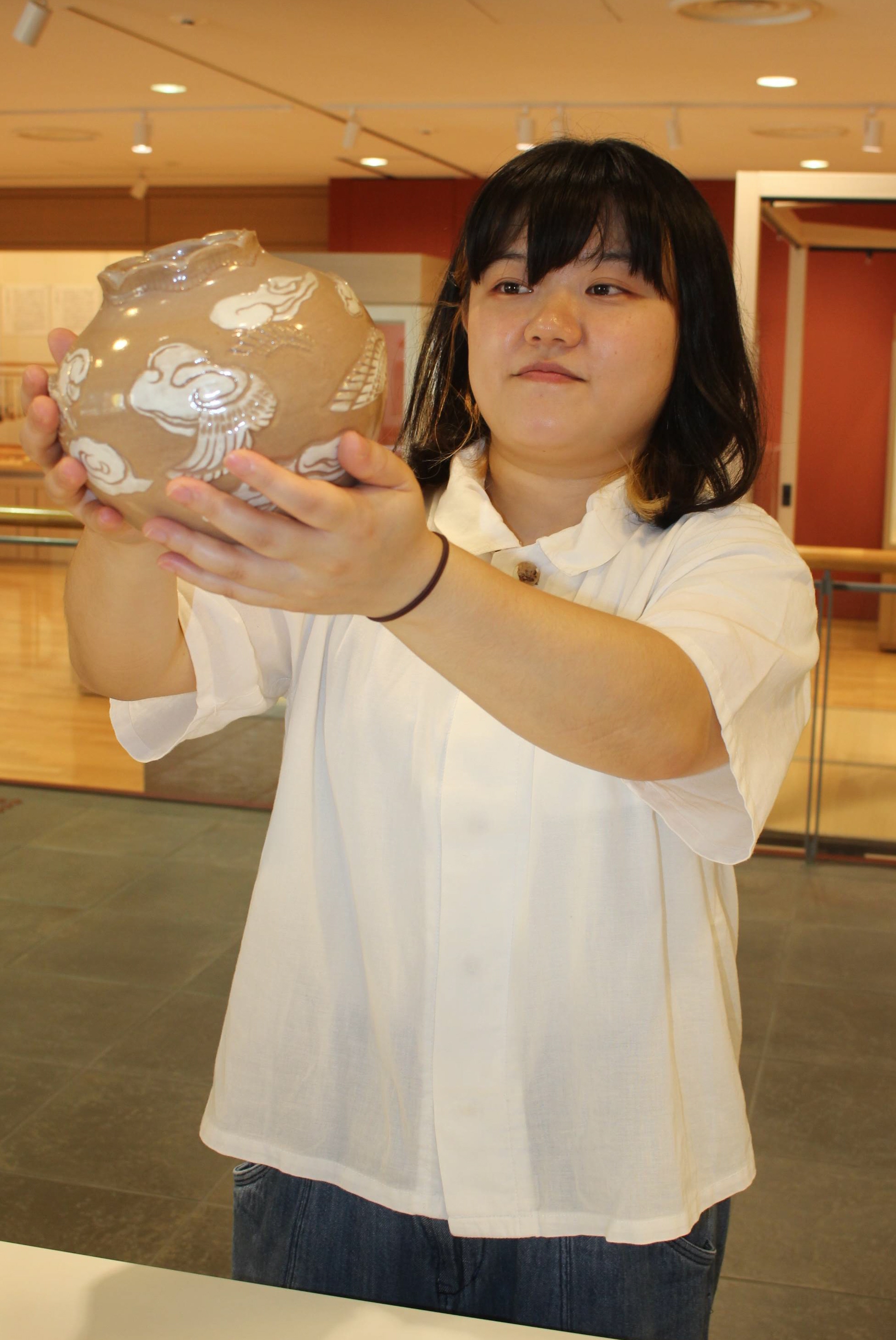 やまと人巡り】赤膚焼陶芸作家 大塩まなさん 伝統と作家性と - 産経
