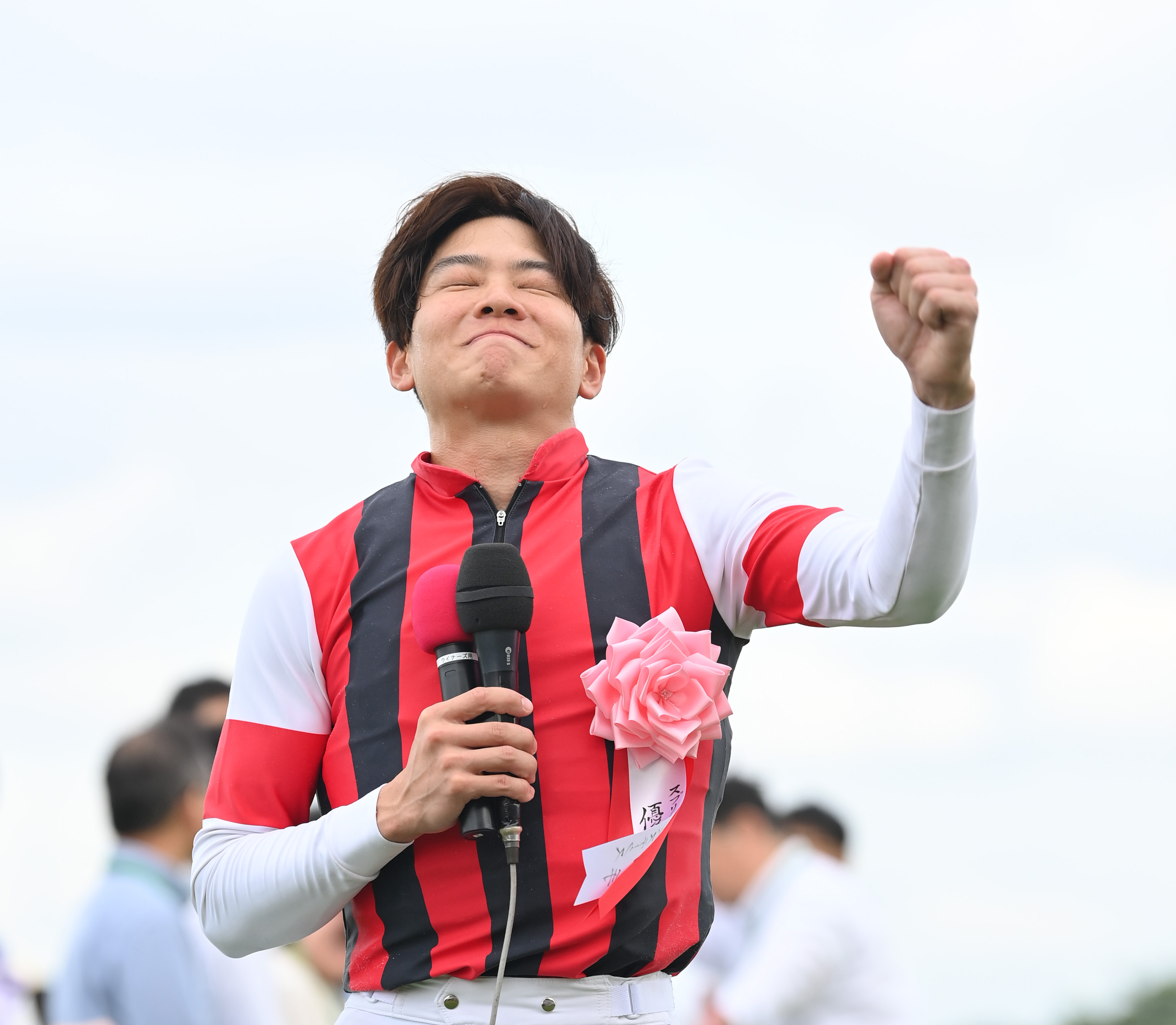三浦皇成、結婚記念日週にG1初勝利 「ほしのあき」トレンドワード急