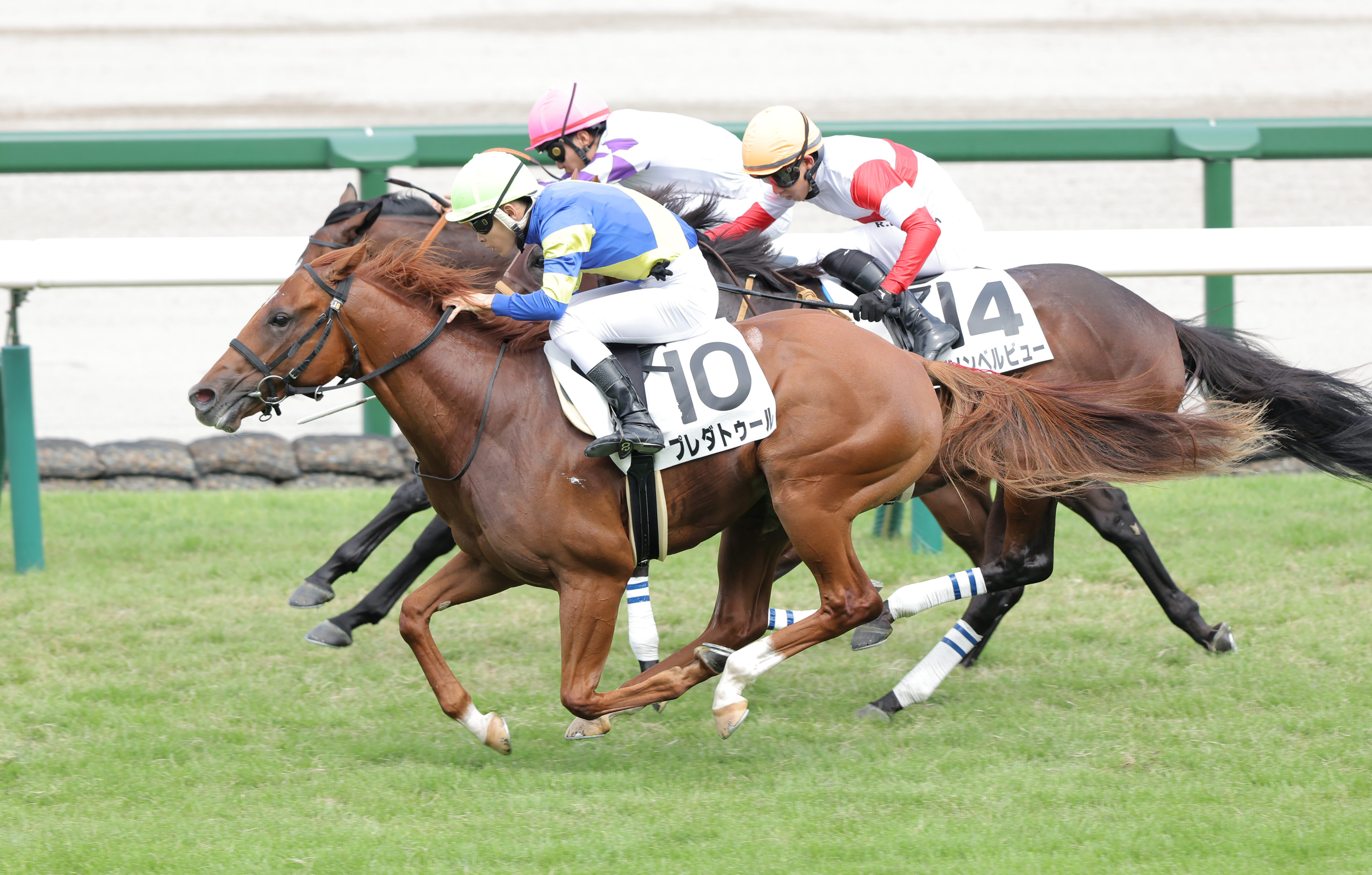 藤田西洋　馬と馬車の風景 センジェルメン ドゥ プレ教会 藤田西洋 馬と馬車の風景 センジェルメン ドゥ プレ教会 - メルカリ