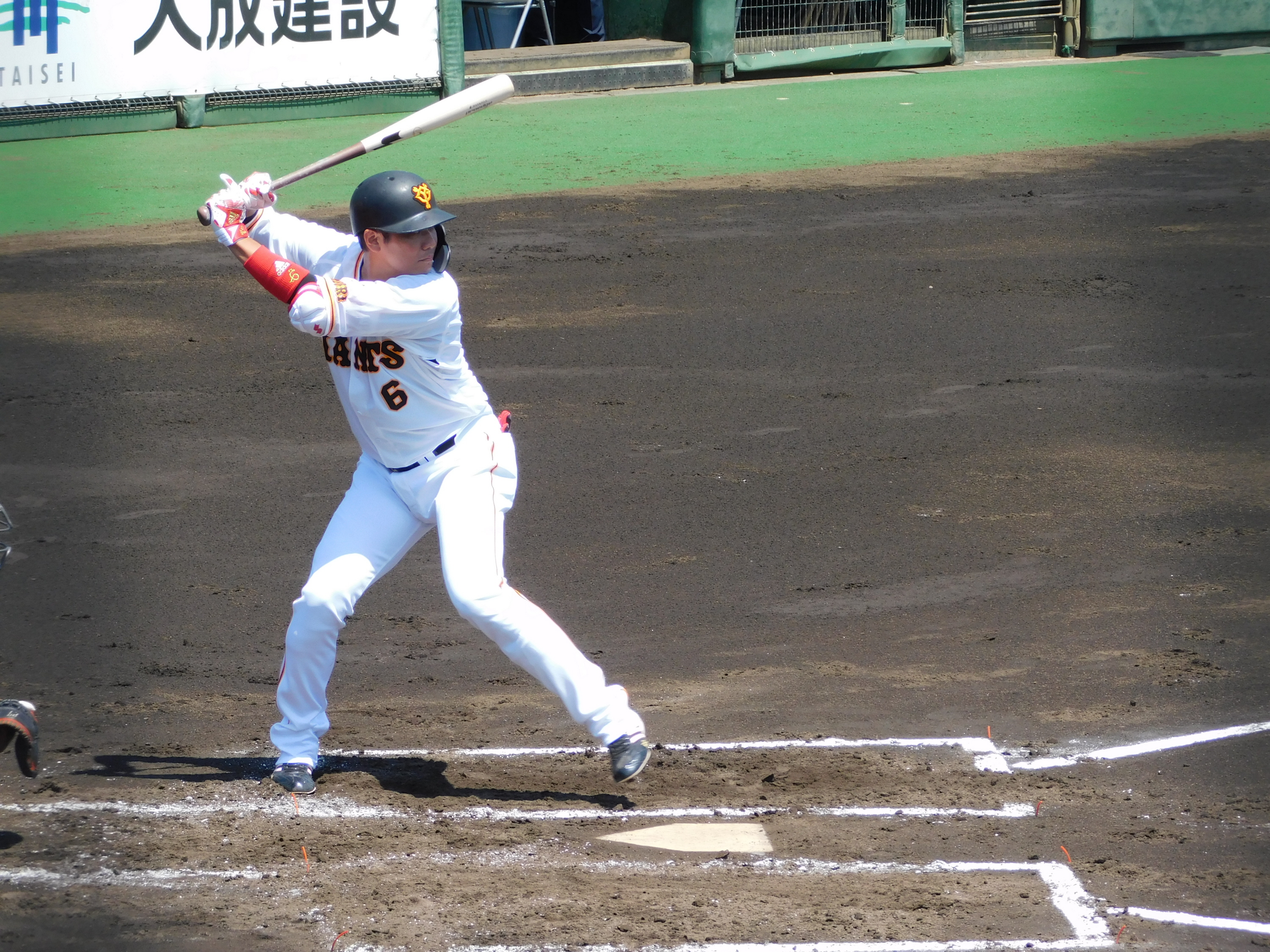 右膝故障の巨人 坂本勇人が３軍戦で実戦復帰 第１打席は遊ゴロも順調な回復ぶり サンスポ