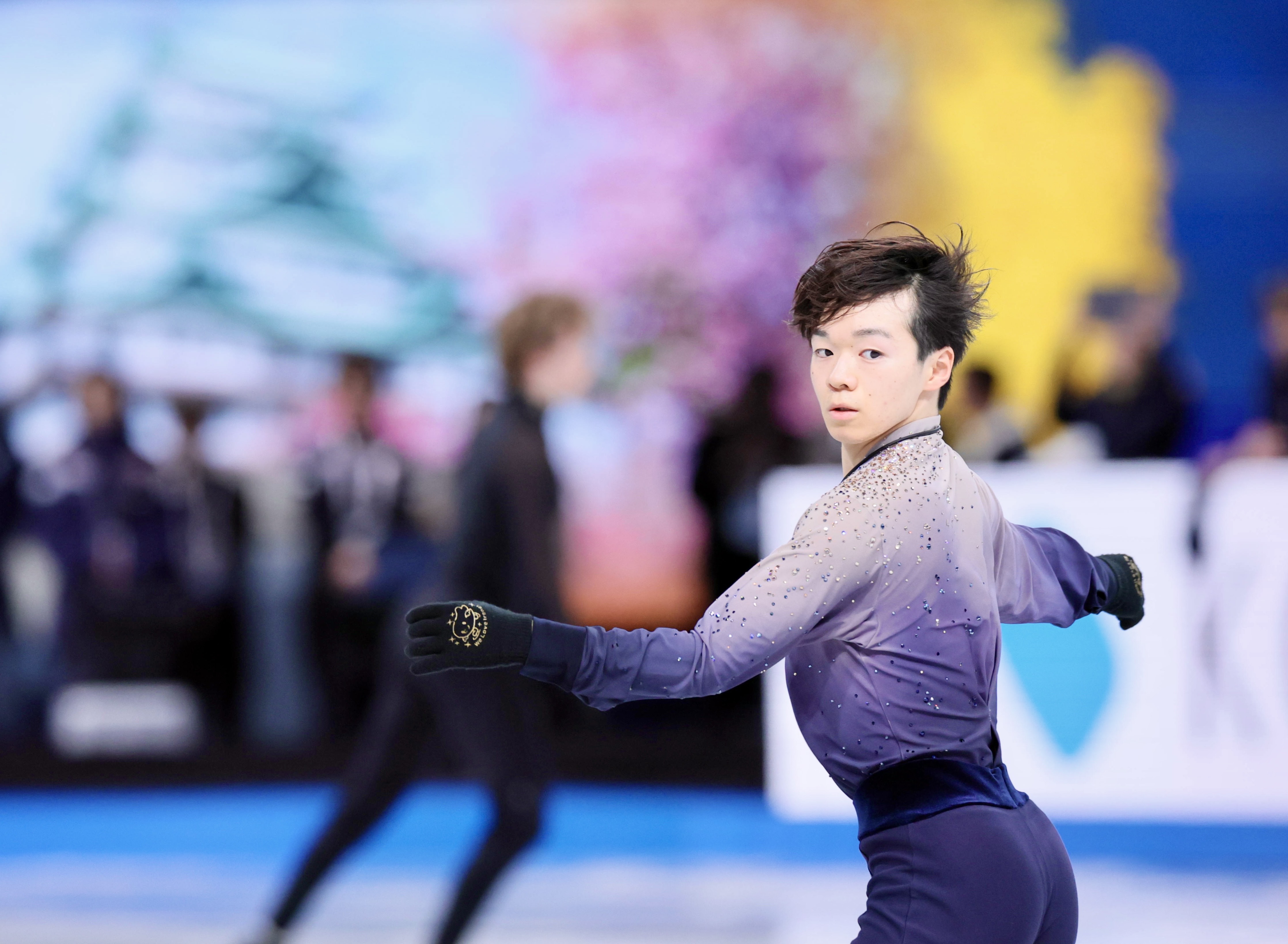鍵山優真、ジャンプを入念に確認 世界王者マリニンをリードしてフリー