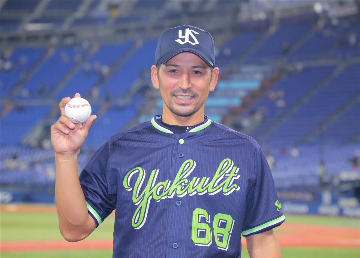選手実使用 ヤクルトスワローズ 山中浩史 ユニフォーム NPB プロ野球 ヤクルト山中浩史がしみじみと語る「アンダースローの孤独と誇り