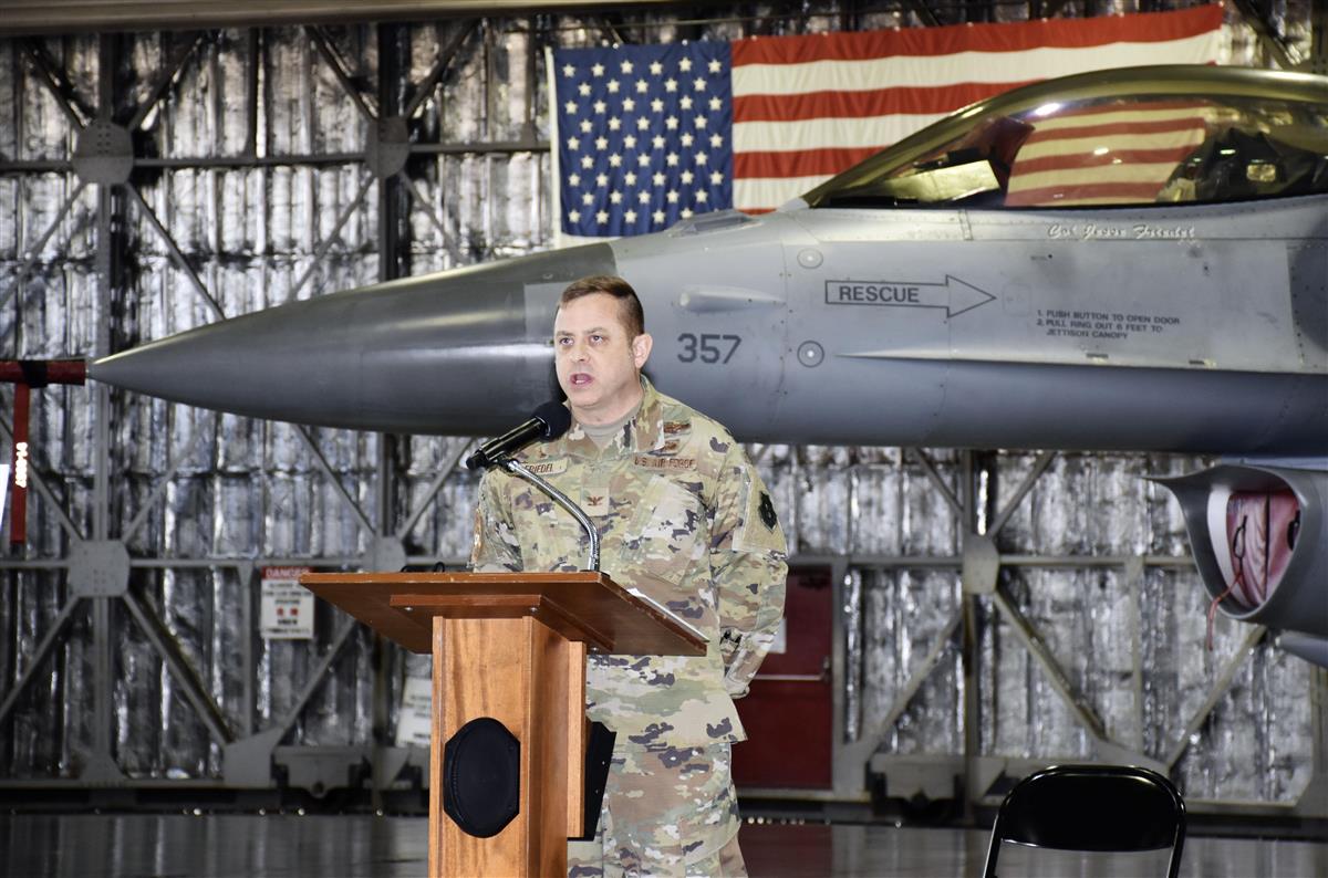 自衛隊と協力し 平和を維持 米軍三沢基地 新司令官が着任 産経ニュース