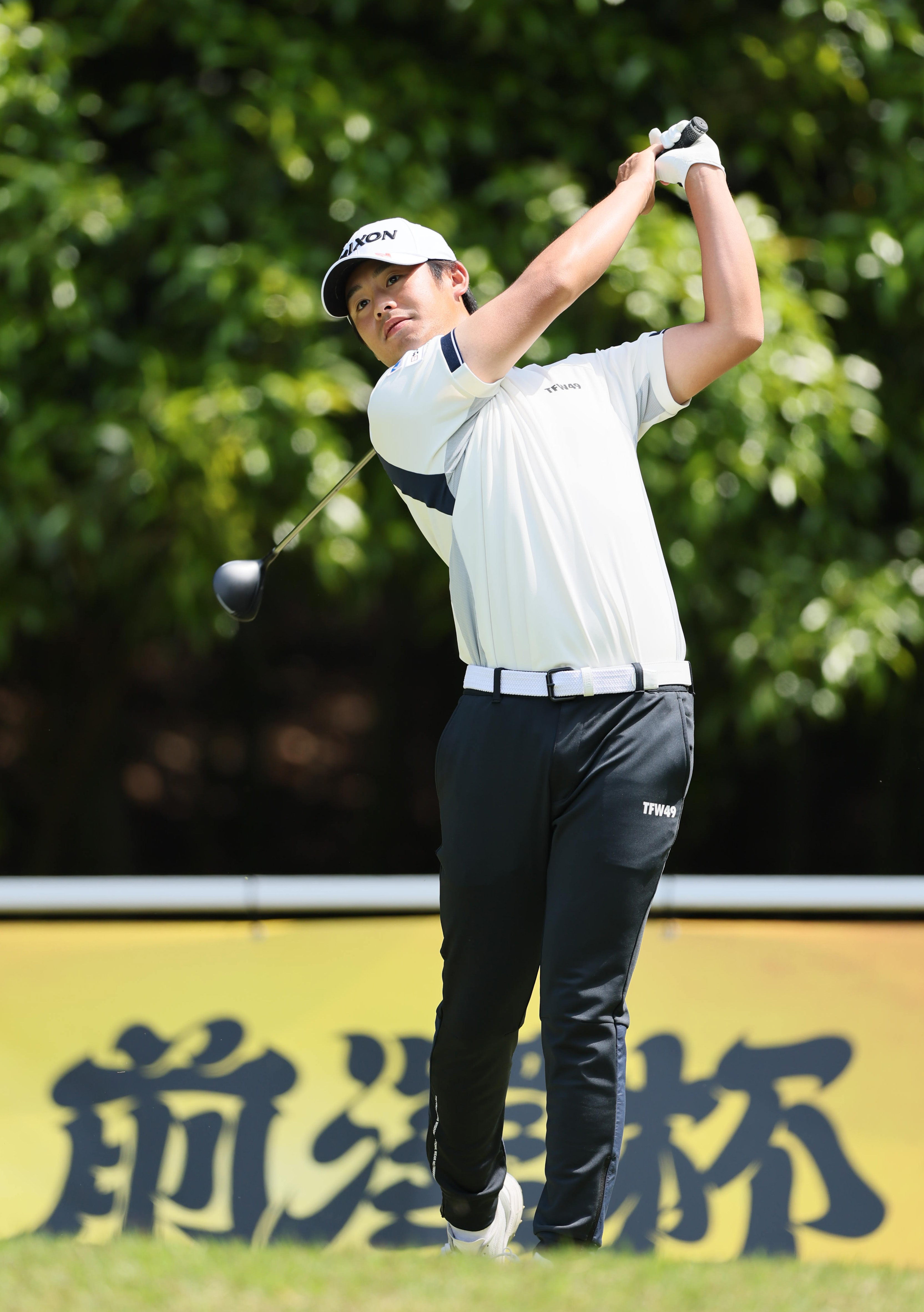 ゴルフバカ男子ページ パットの名手が本領 7位浮上の片岡、15メートル超のバーディー 男子