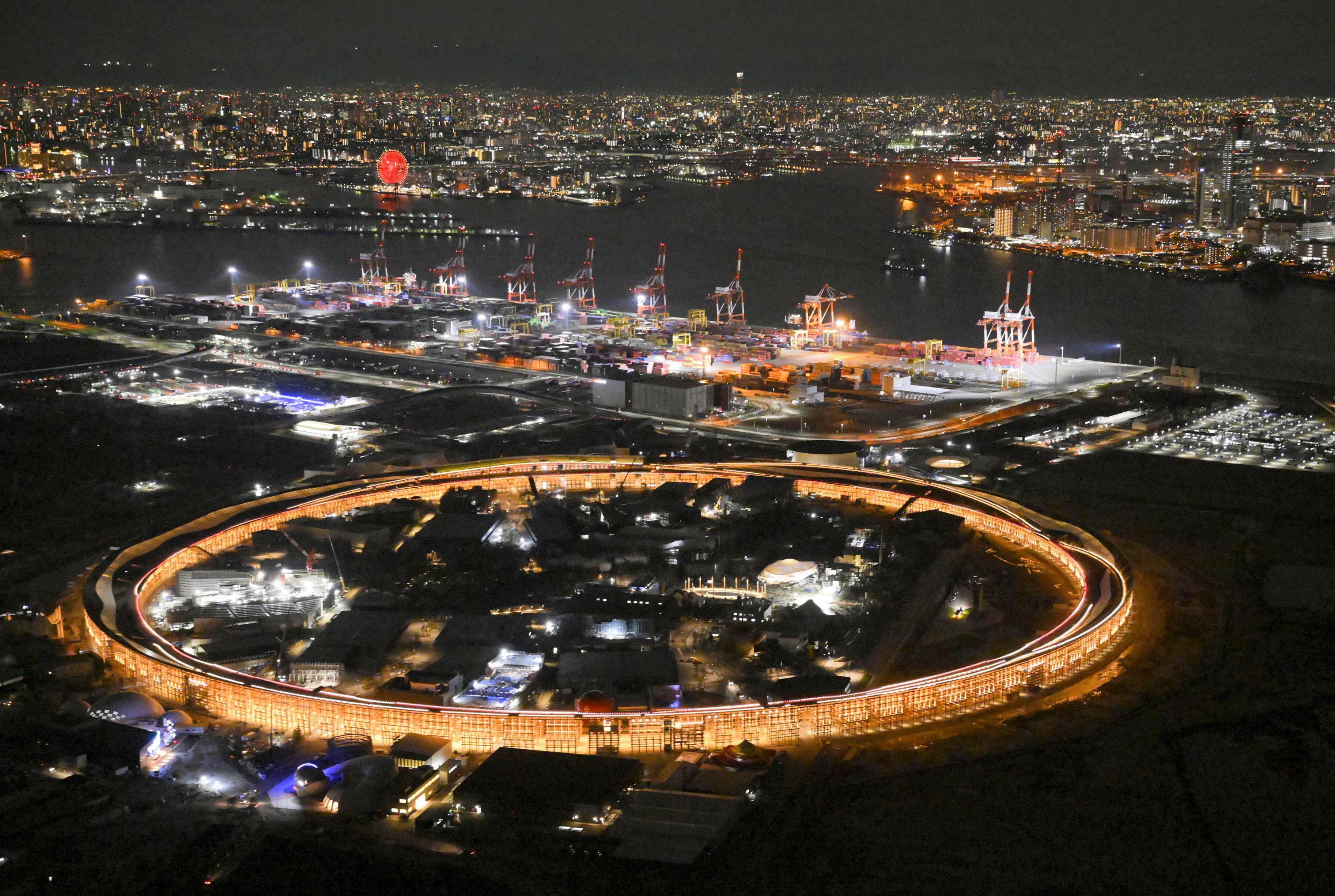 動画】光の輪、幻想的に 万博リング、季節ごとにライトアップ 藤本壮介