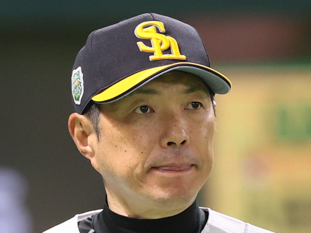 ソフトバンク・小久保監督が日替わりサイン会「ファンサービスでも日本