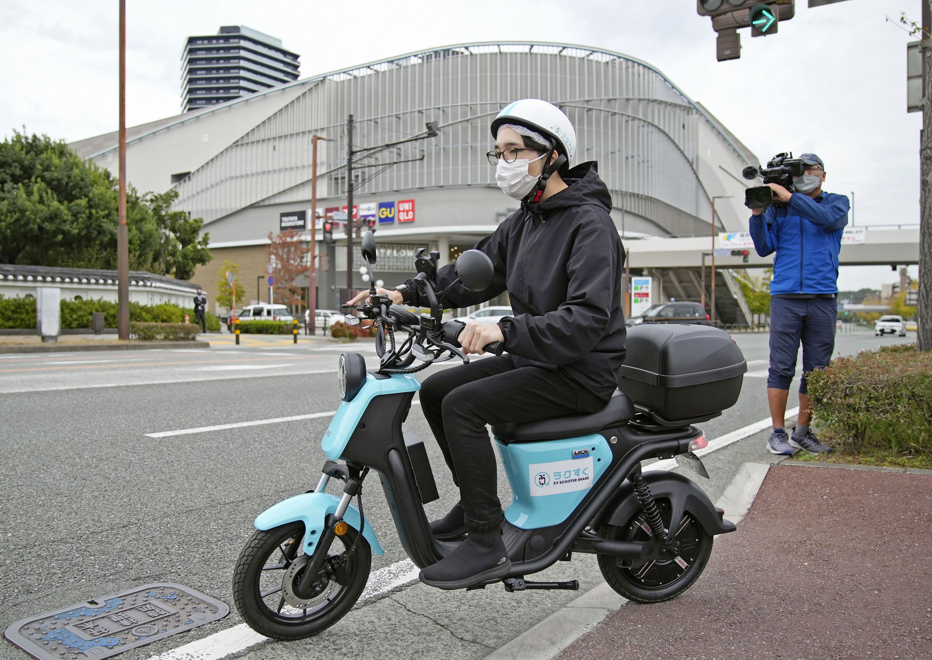 電動スクーターをシェア 新出光、福岡で事業開始 - 産経ニュース