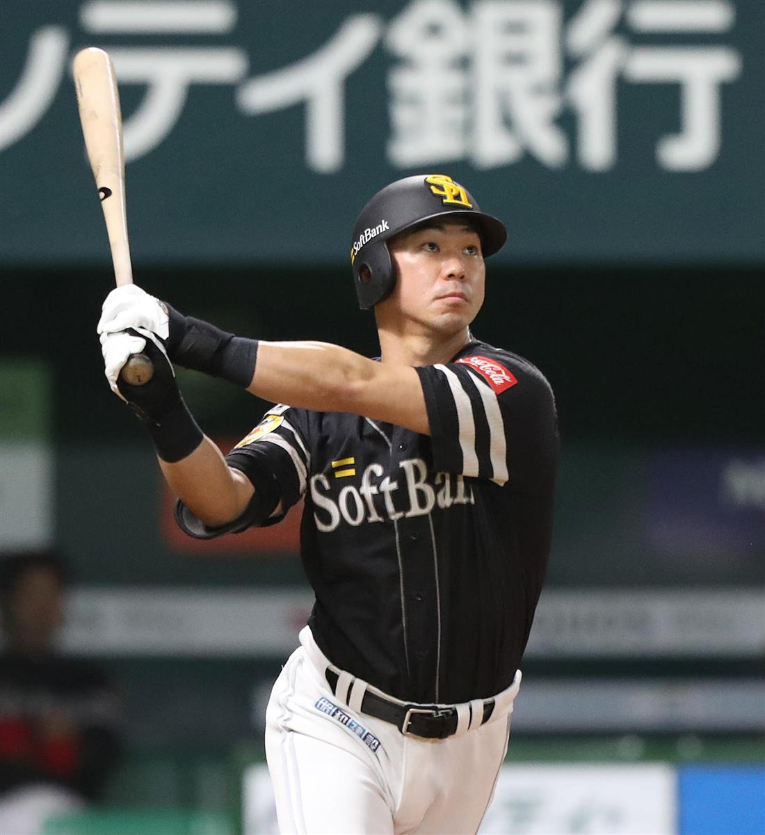 オリックス ソフトバンク 長谷川の獲得調査 タカい実績オリ紙つき 若手支えるチームの柱に 1 2ページ サンスポ