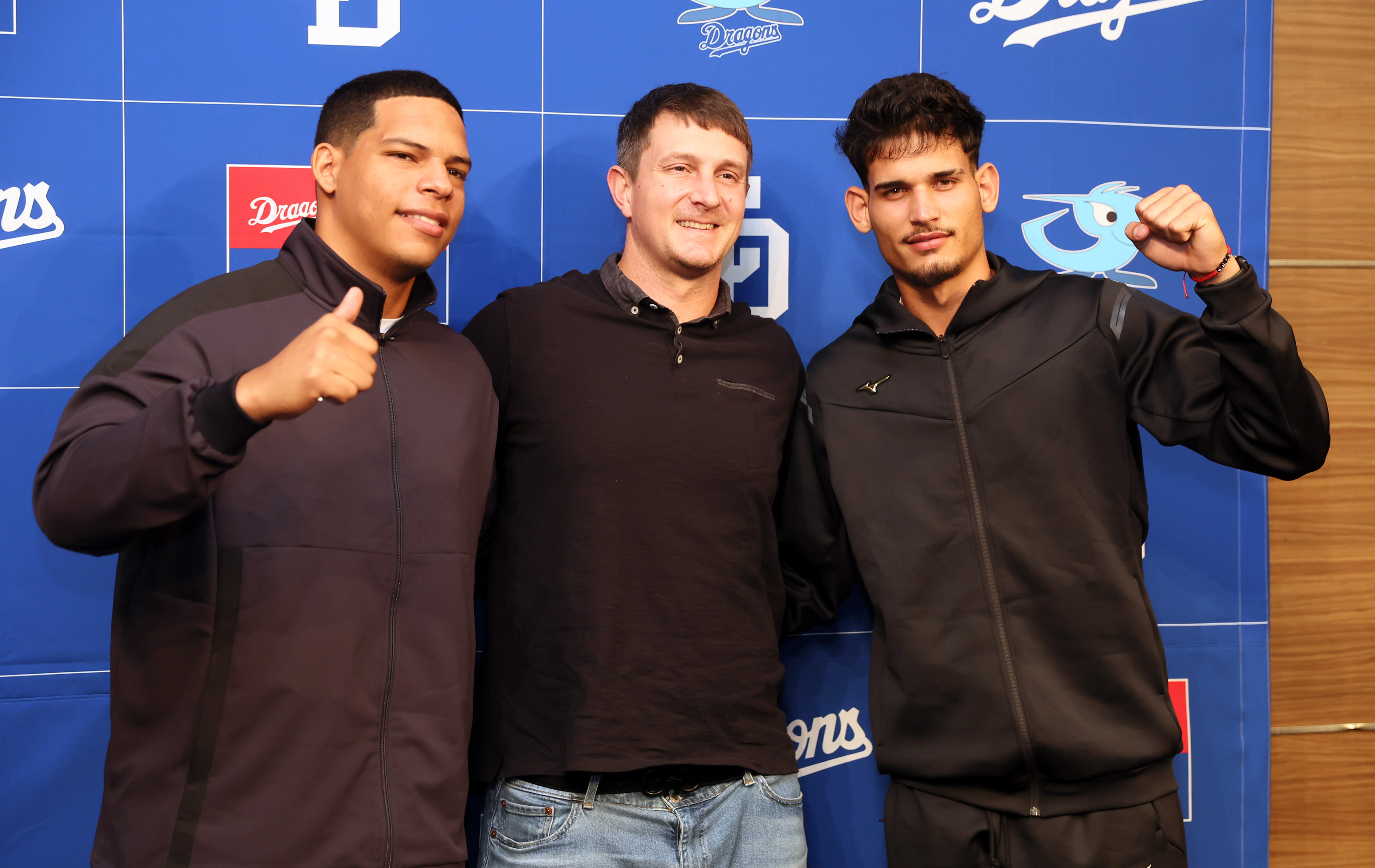 中日の新外国人ディカーソンはドラゴンボールのベジータが好き WBC