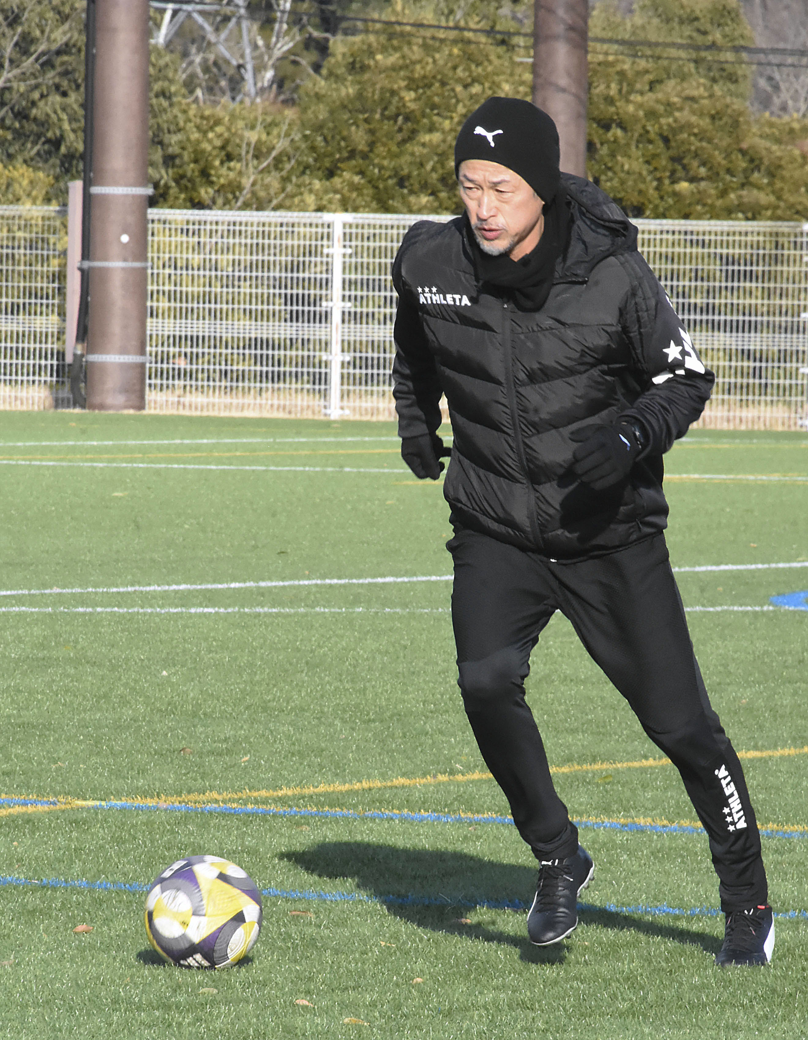 三浦知良、プロ40年目のキャンプイン「チーム盛り上げる」 26日で58歳