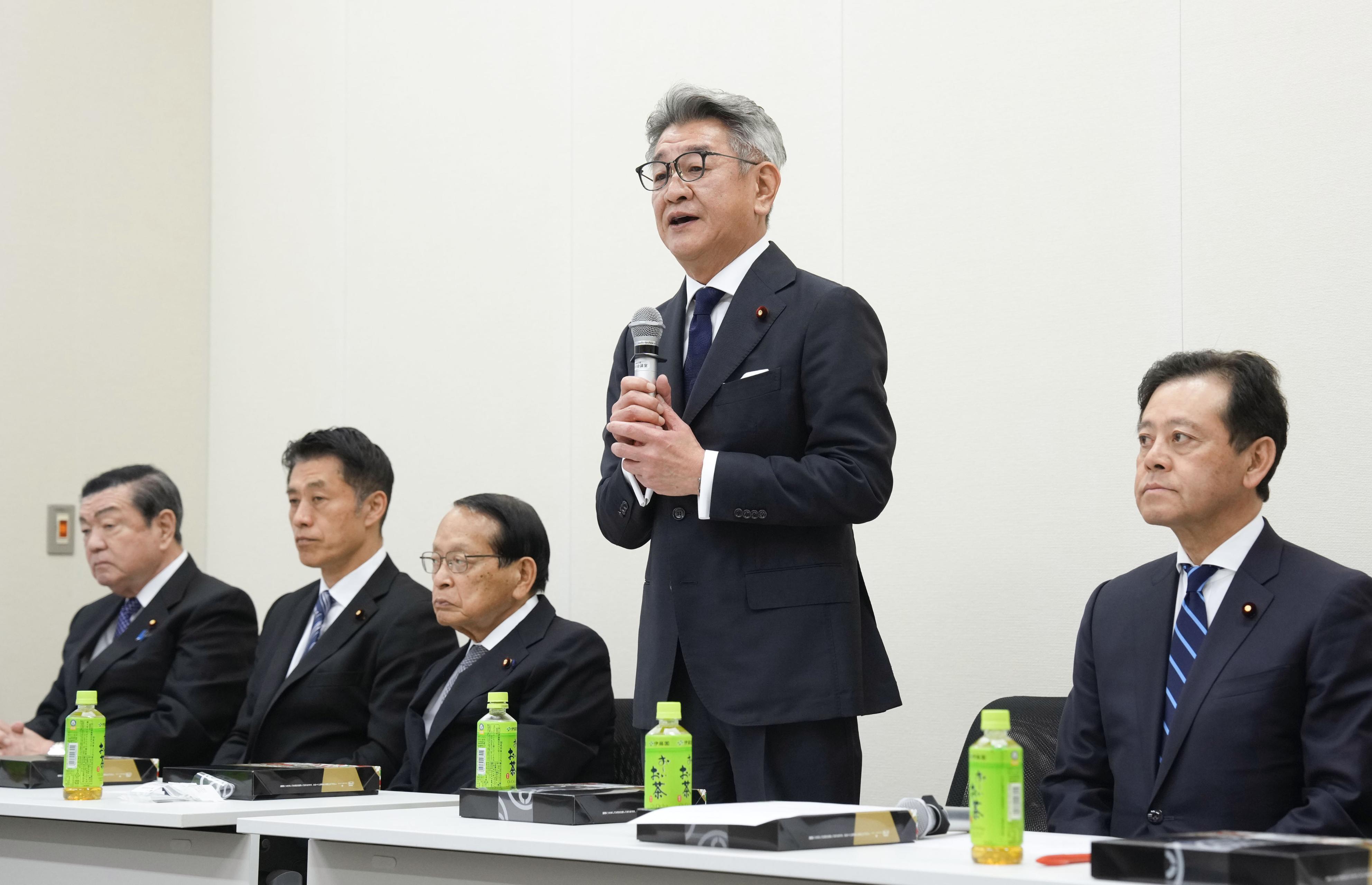 武田 良太 派閥