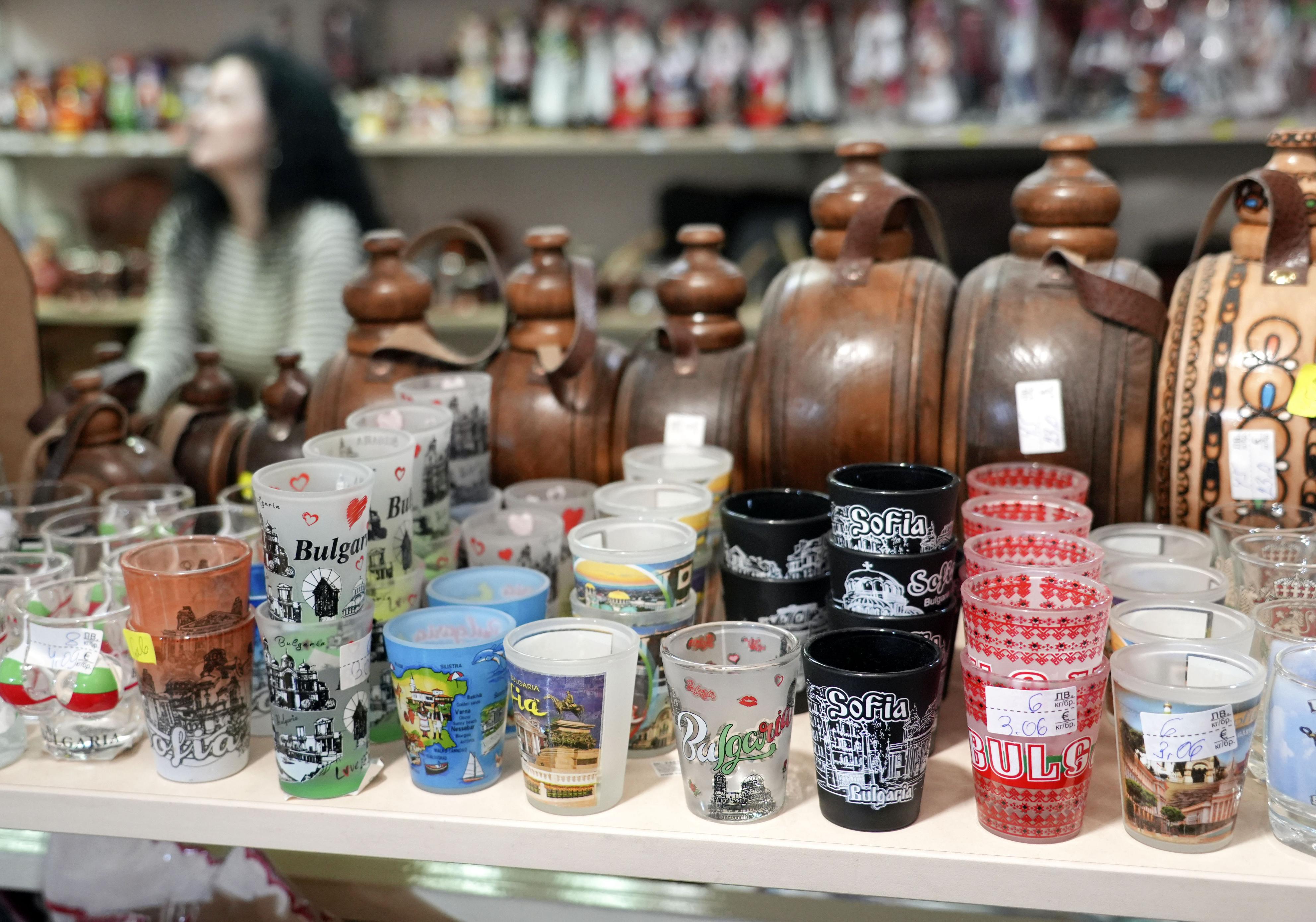 仕事の発展大事」「資産の使い道が国外に決められる」ブルガリア、ユーロ導入に世論二分 - 産経ニュース