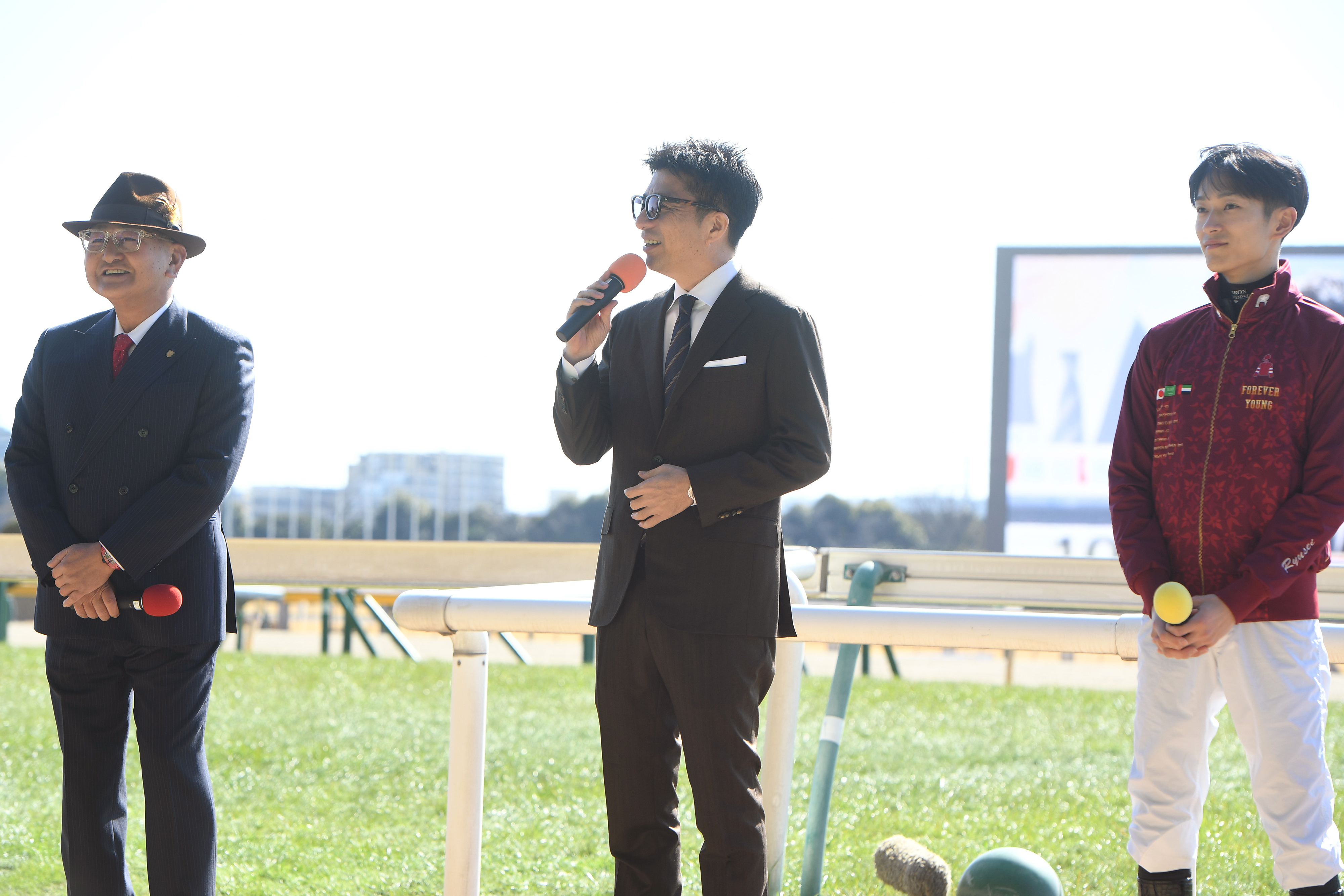 藤田晋オーナー「フォーエバーヤングは心の支え」 東京競馬場でBC