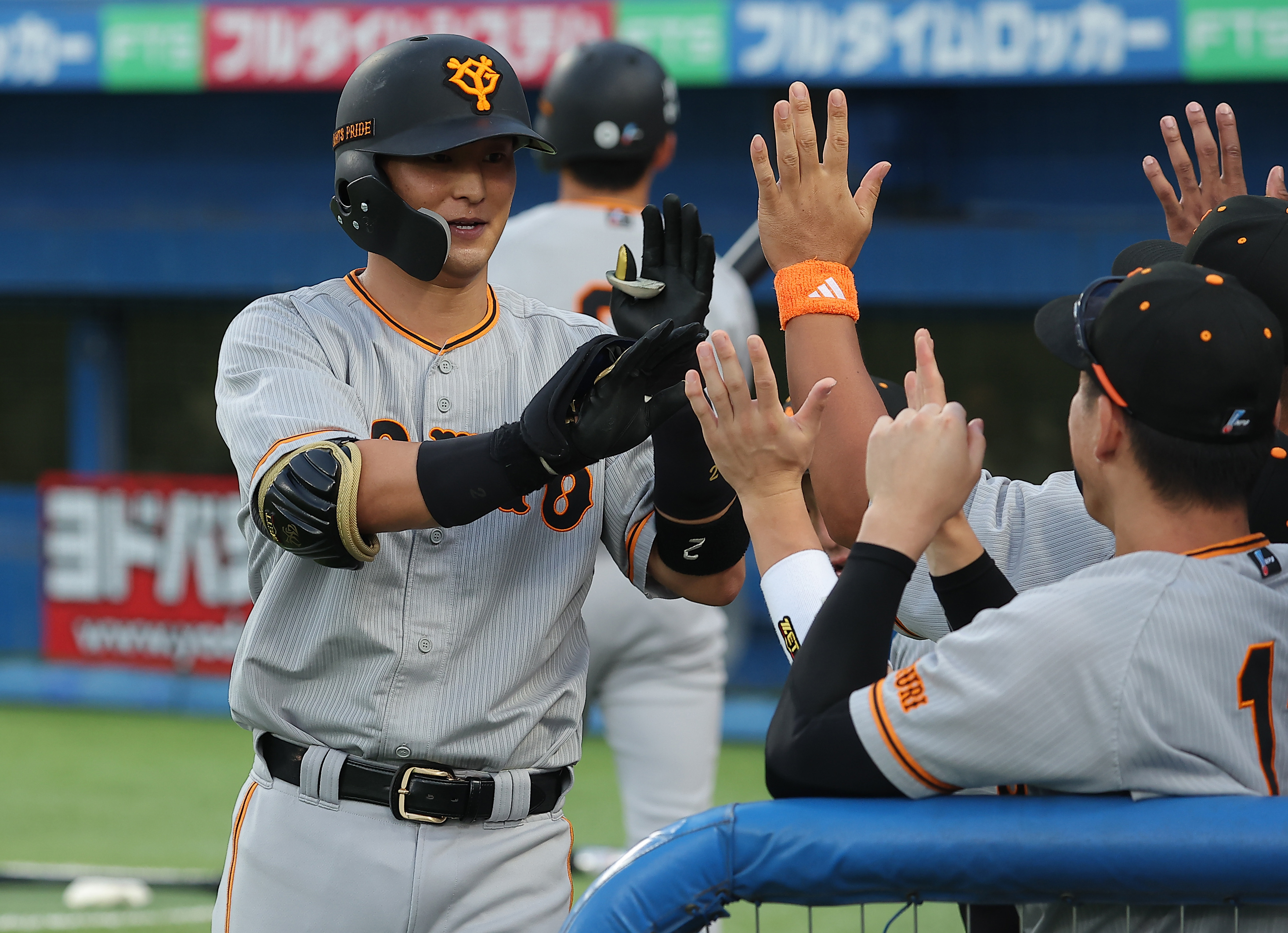 巨人・吉川尚輝、１５試合ぶりの３号先制ソロ「（井上）温大の