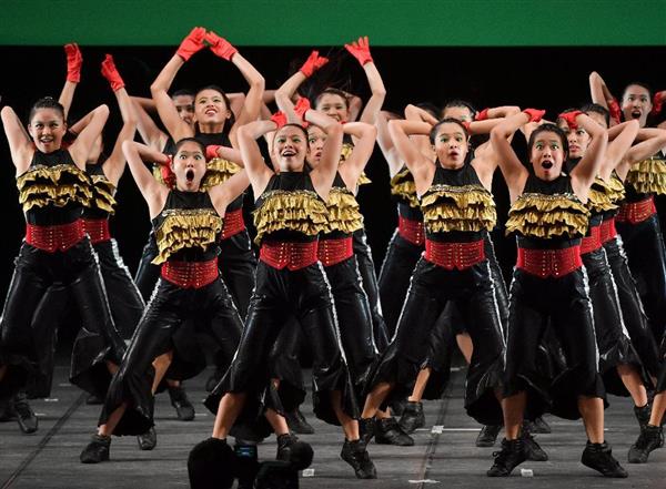 高校ダンス部選手権 ビッグクラス 千葉県代表2校 演技で会場魅了 幕張総合 女性のしたたかさ 強調 千葉敬愛 華やかさと強さ 表現 産経ニュース 高校ダンス部選手権 ビッグクラス 千葉県代表2校 演技で会場魅了 幕張総合 女性のしたたかさ 強調 千葉敬愛 華やかさと強さ 表現 産経ニュース