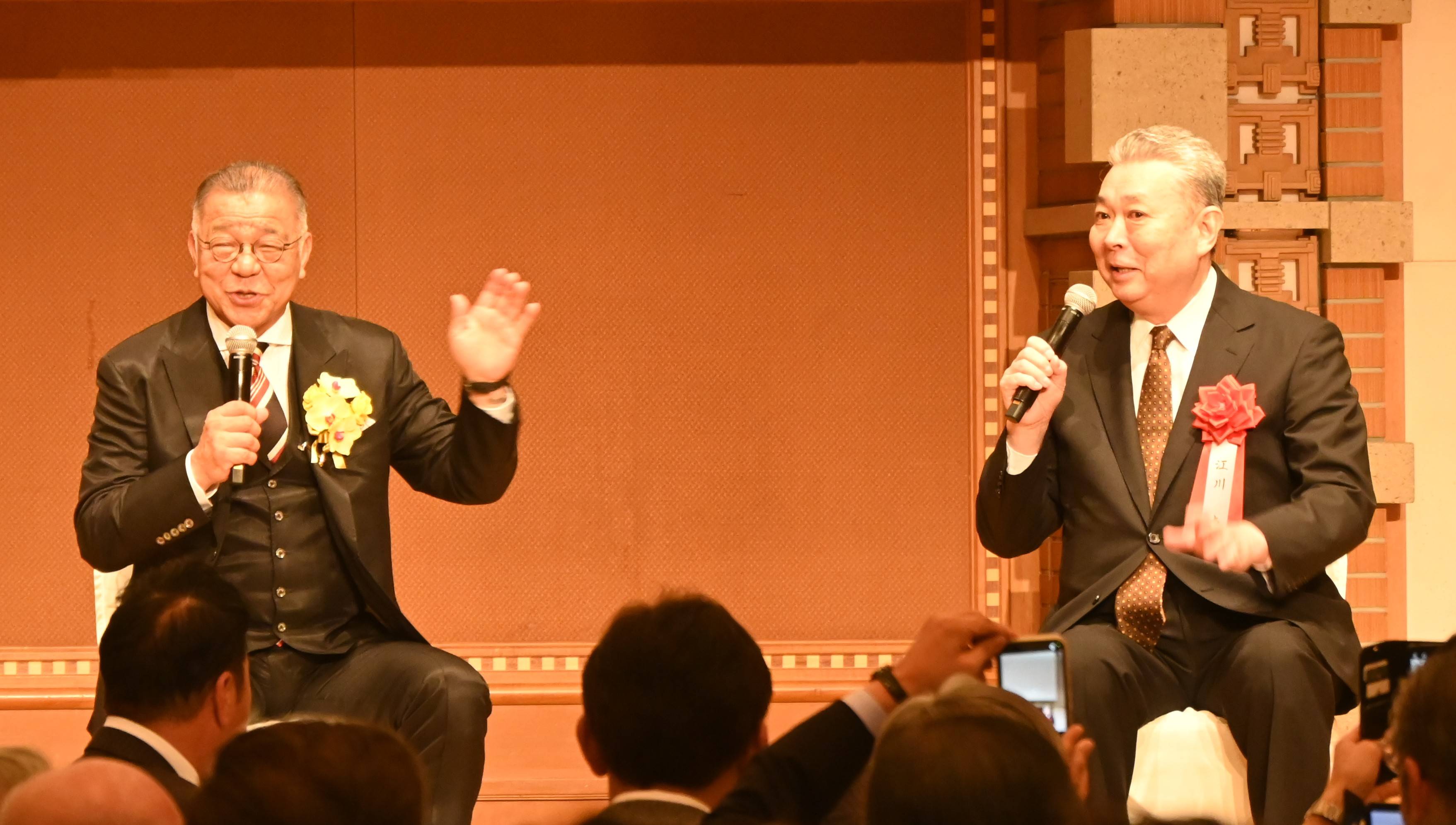 掛布雅之氏 野球殿堂入り記念 高島屋大阪限定 アクリルスタンド 2個セット