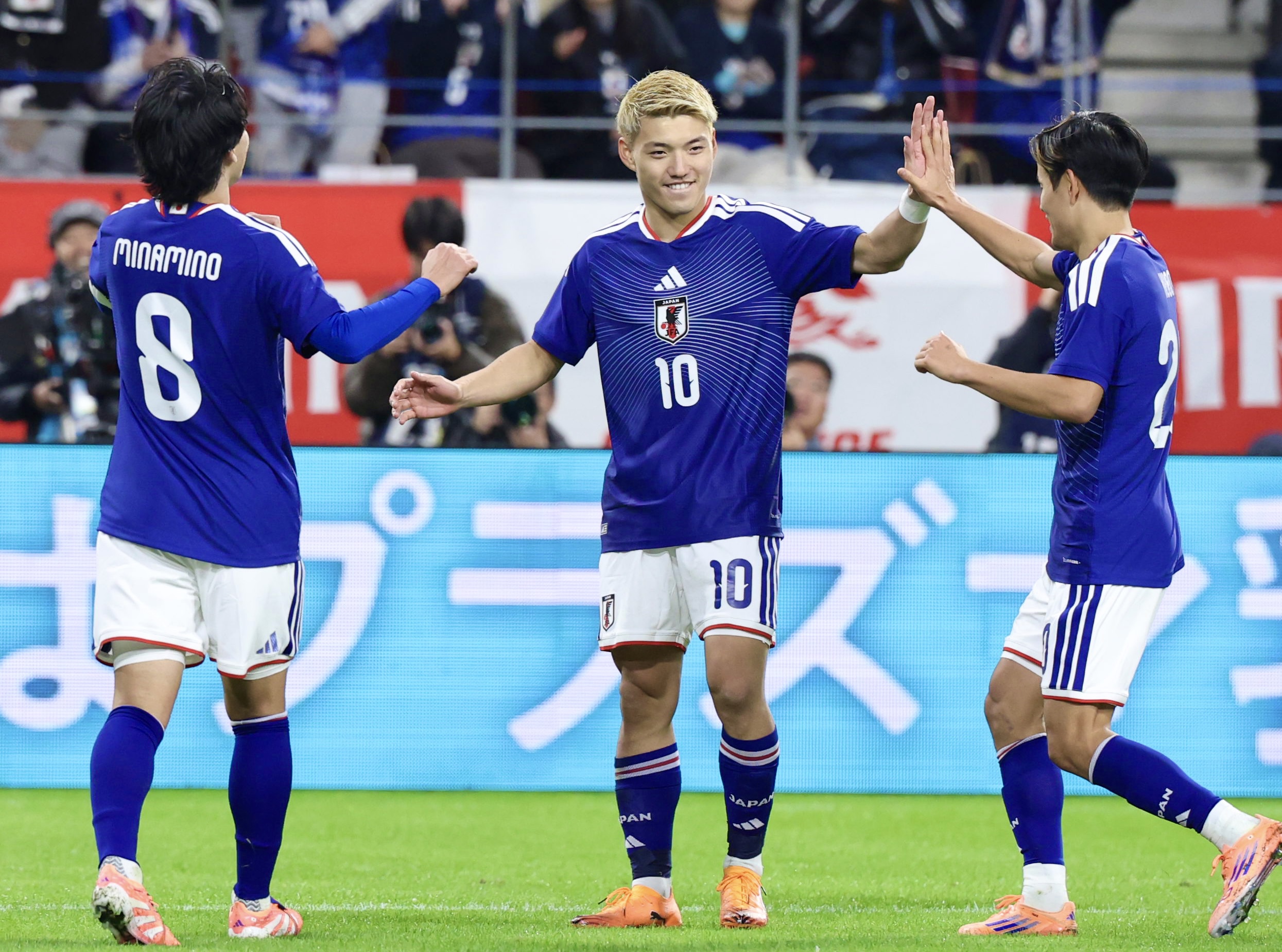 日本代表・堂安律、W杯組み合わせ抽選直前にSNSで「どこでもいいや