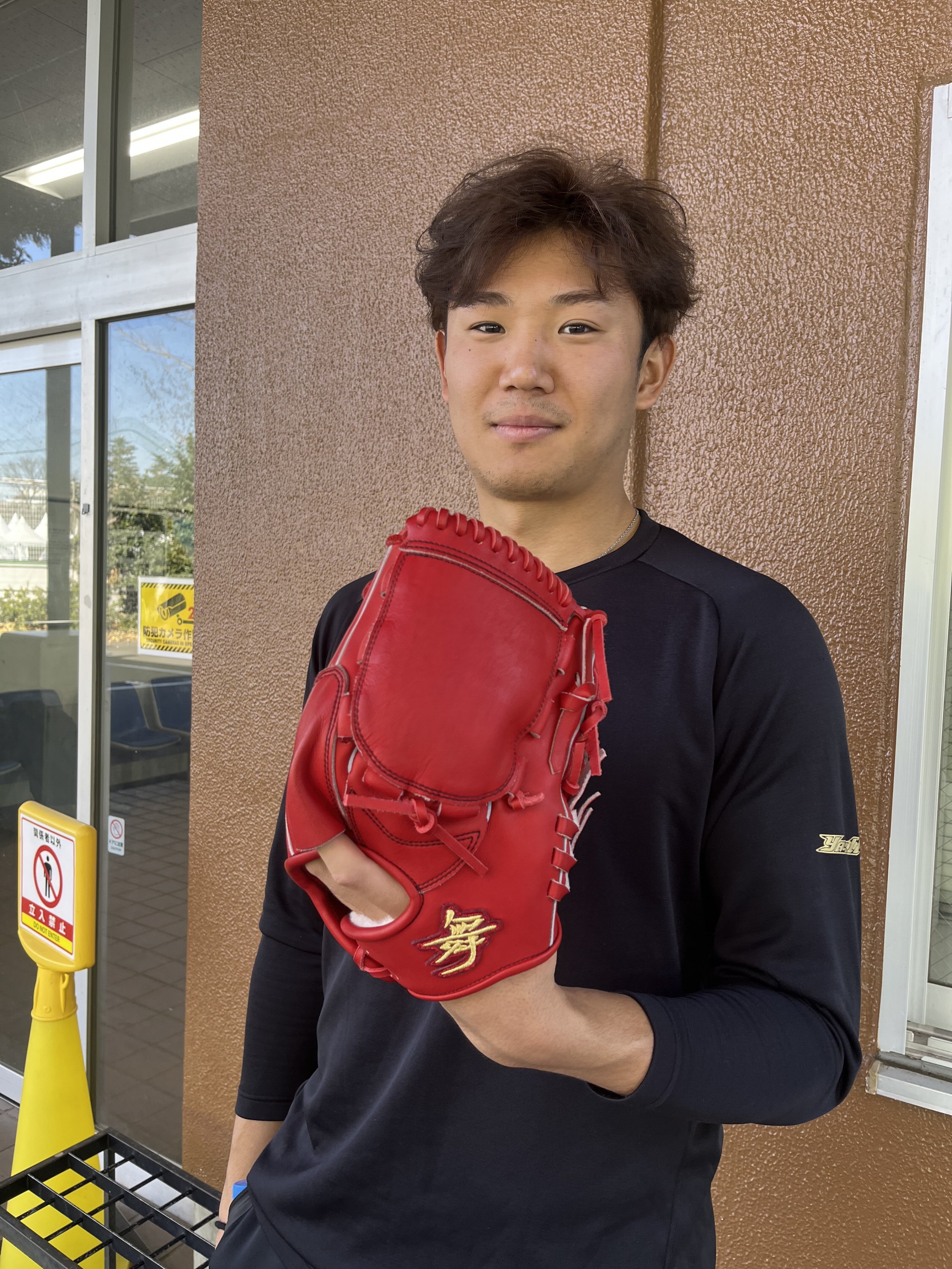 ヤクルト・奥川恭伸、「特殊重心グラブ」運命の出会いで完全復活だ