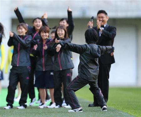 ｎｍｂ大運動会でチームｂｉｉ優勝 かなきち 賞品で 釣りしたい 1 3ページ サンスポ