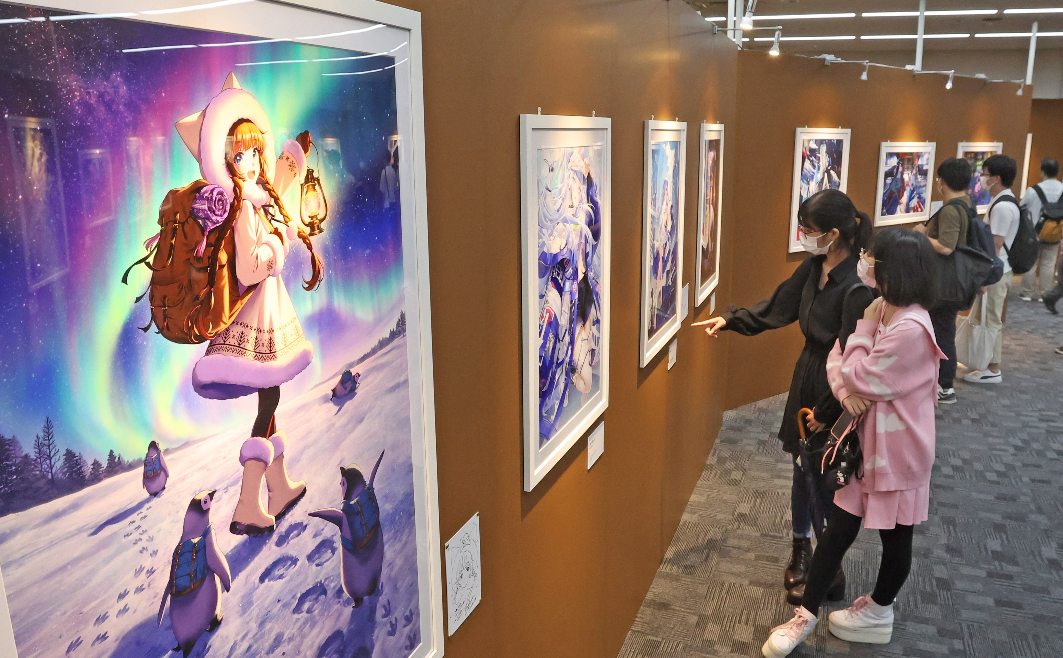 動画 絵師が描く百通りの 道 並ぶ 絵師１００人展 １２ 大阪展 が開幕 産経ニュース