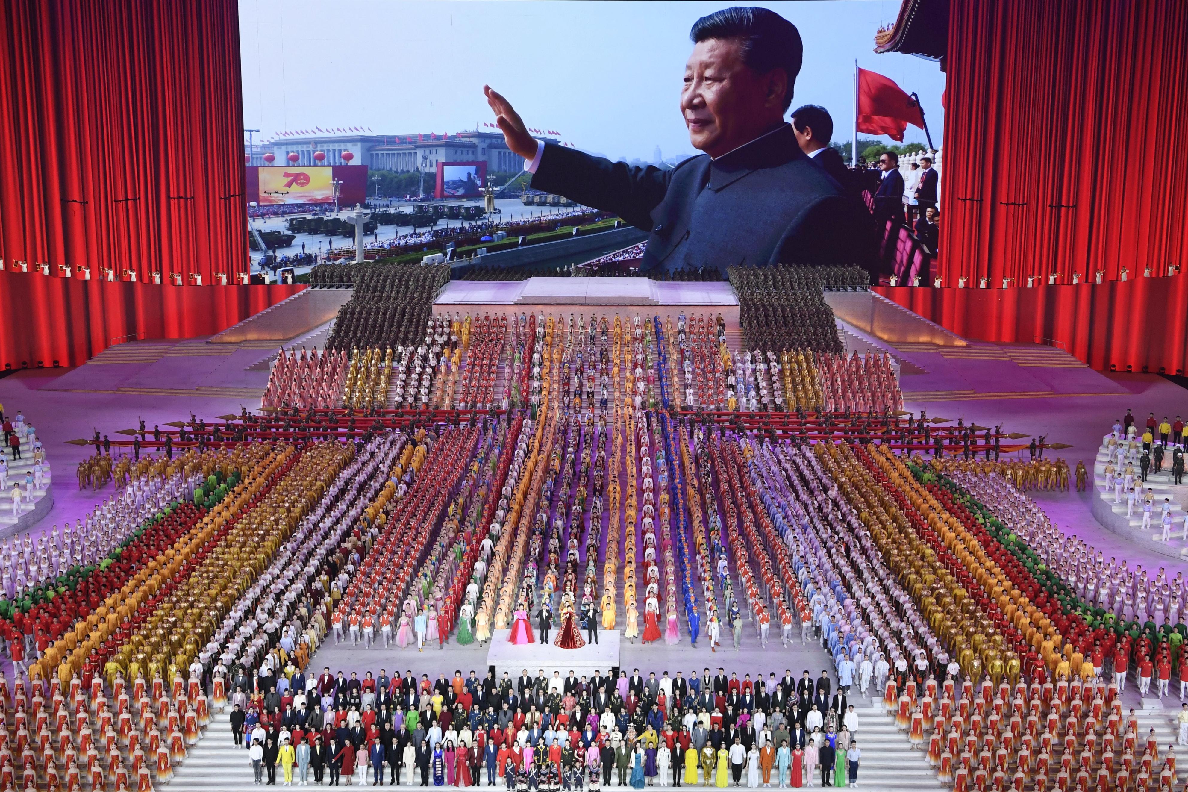 フォト特集】胡氏、温氏は観劇せず 中国共産党100年公演 - 産経ニュース