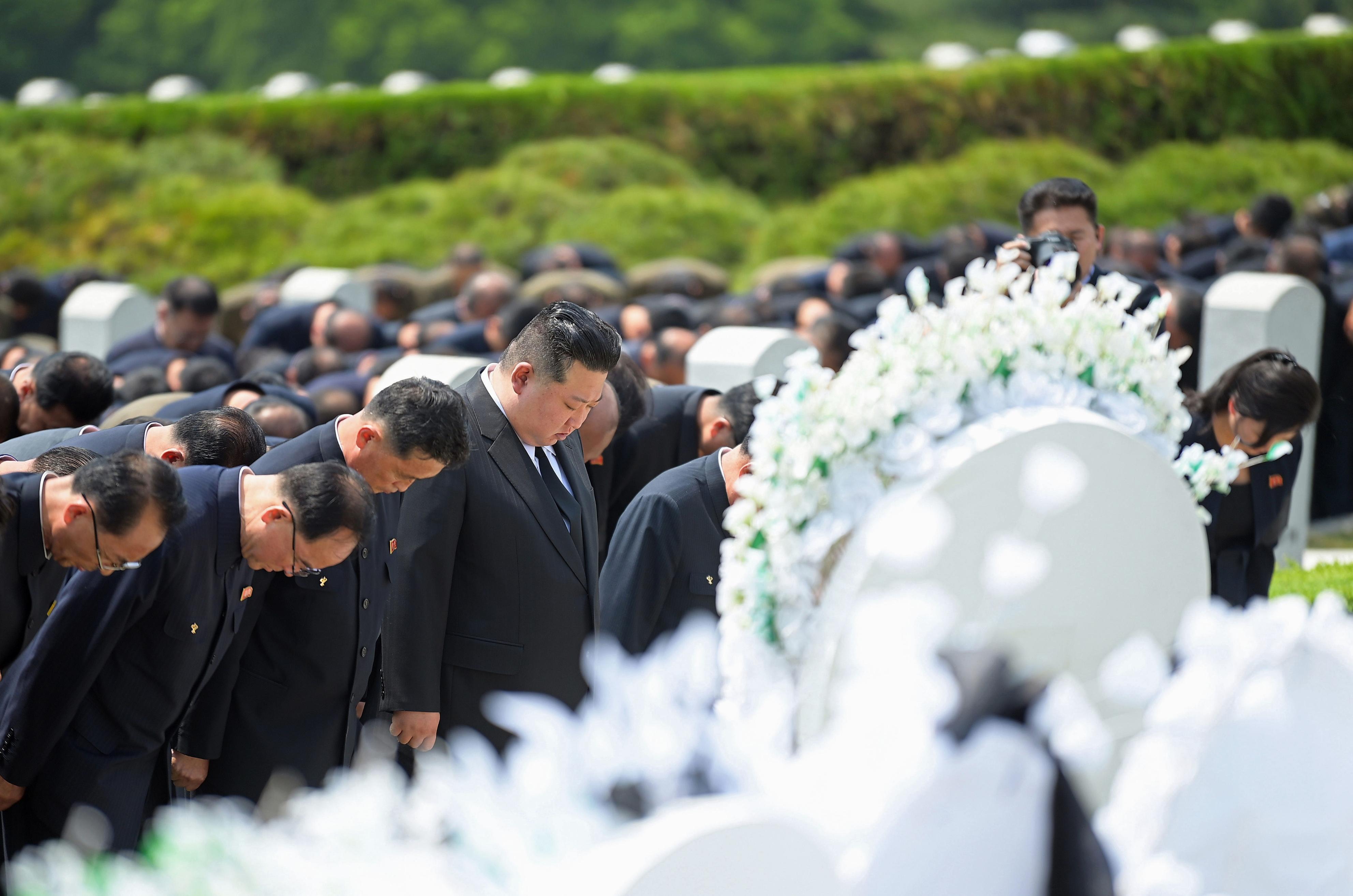 金正恩氏が黙とう ３代を支えた重鎮、金己男元朝鮮労働党宣伝扇動部長の国葬 - 産経ニュース