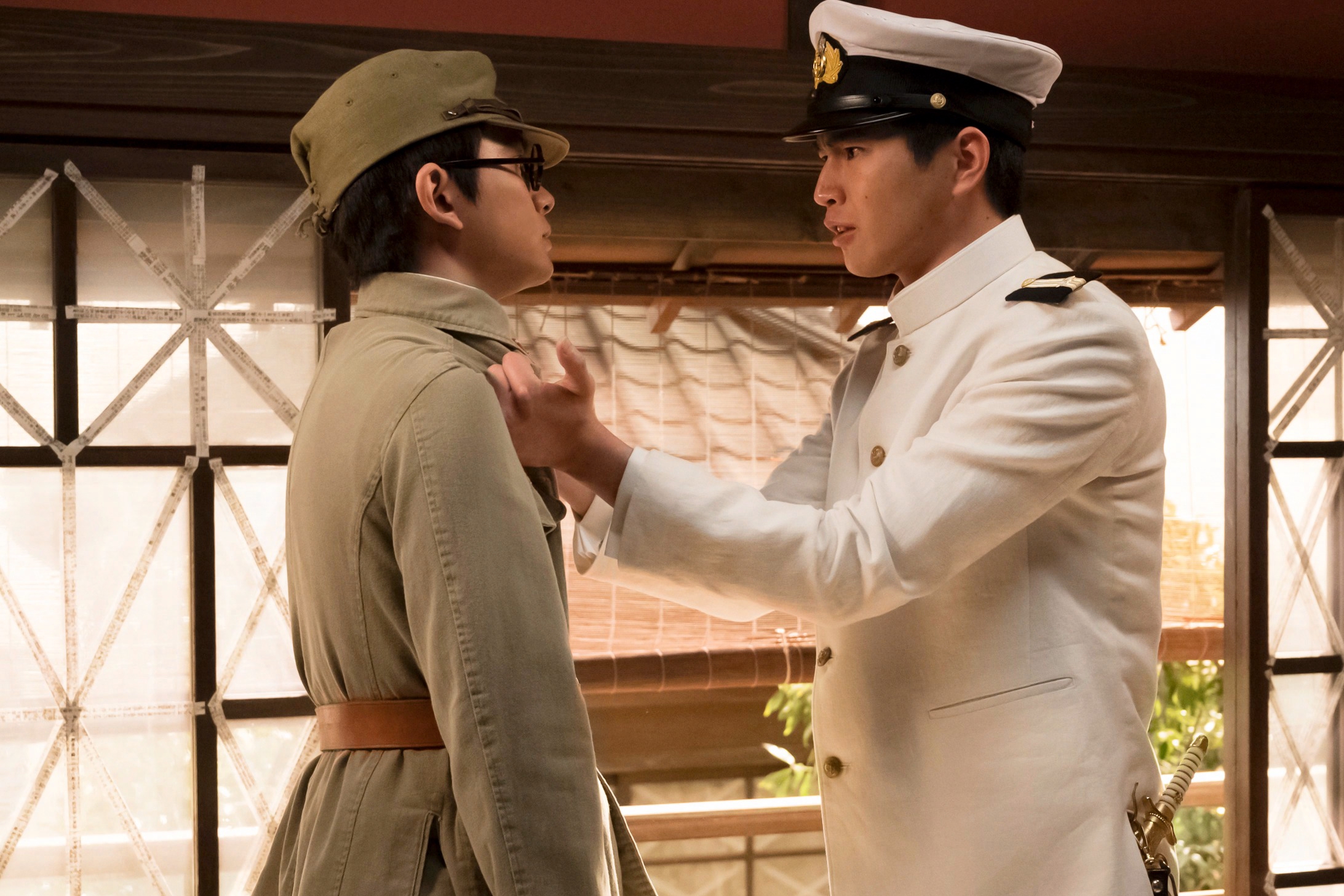 朝ドラ「あんぱん」千尋くん（中沢元紀）の海軍制服姿に「カムカム