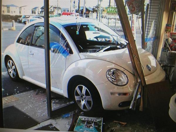 コンビニに車突っ込む けが人なし 滋賀 草津 産経ニュース